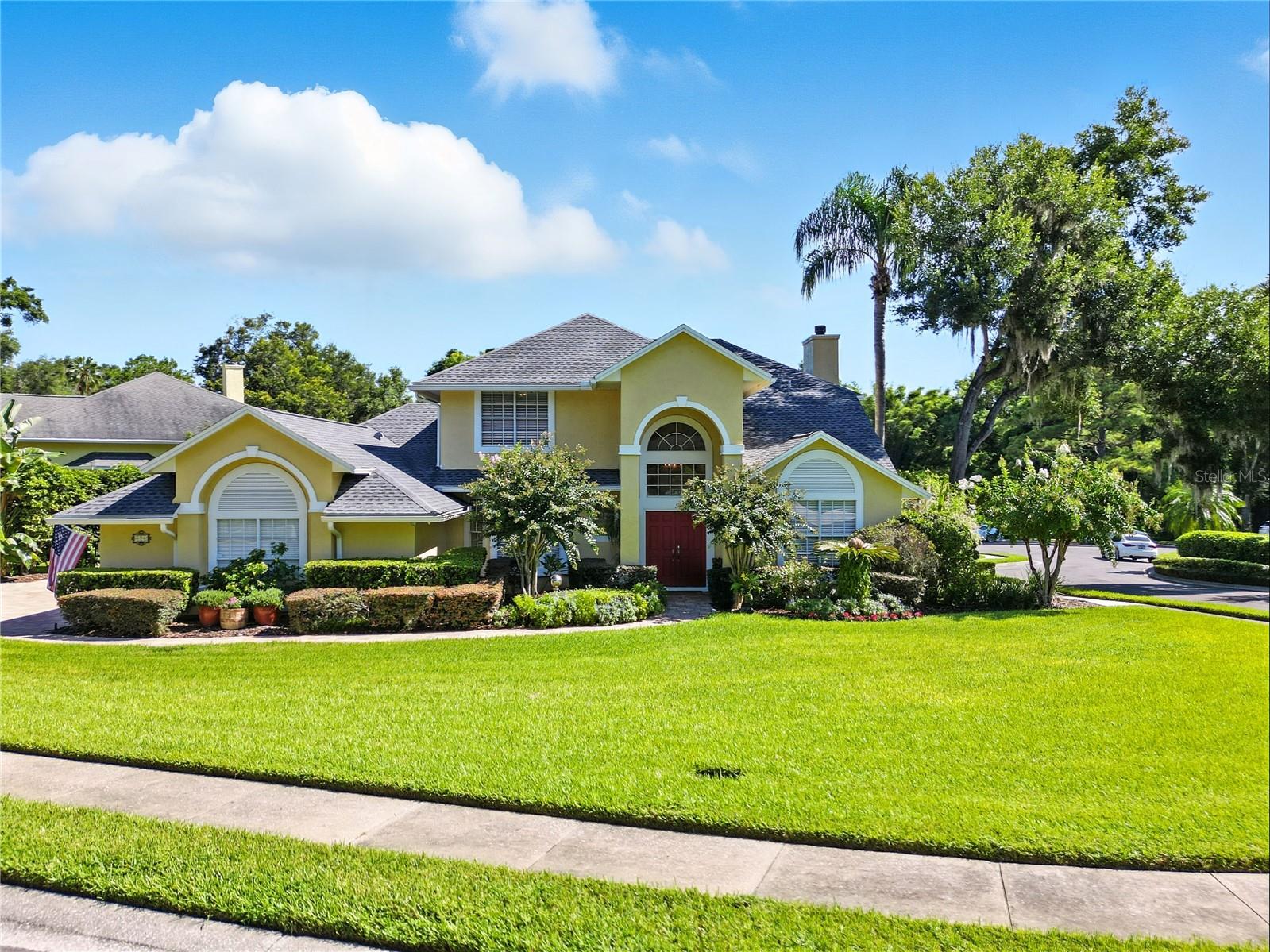 Image 3 of 59 For 676 Oak Hollow Way