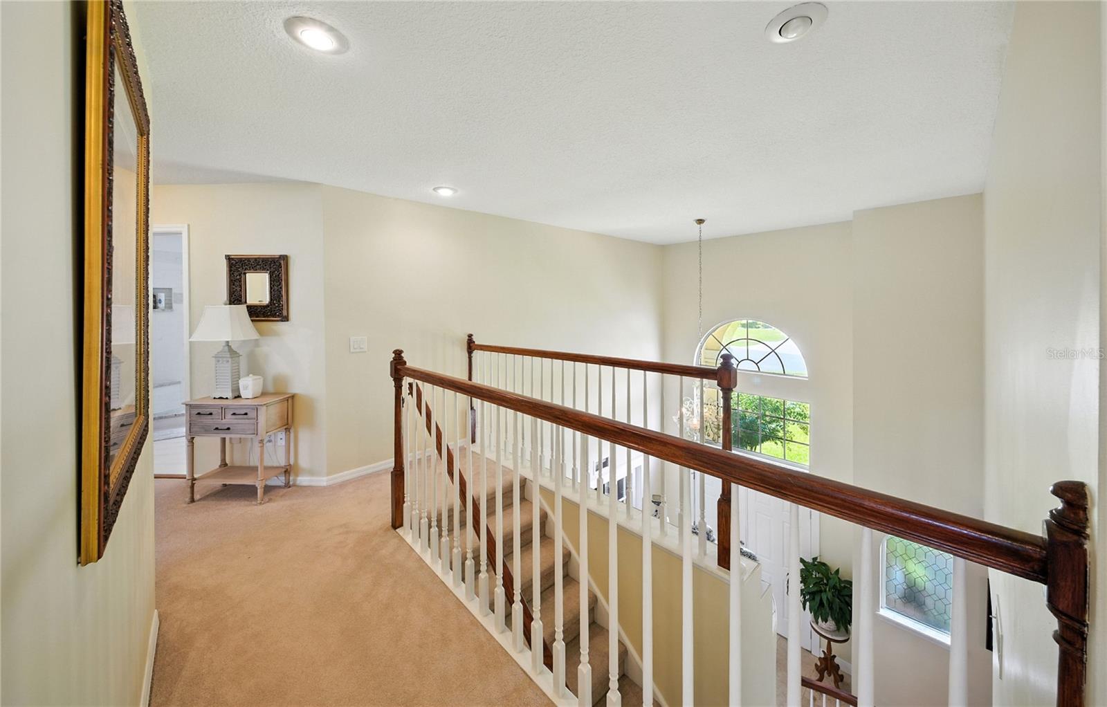 Image 33 of 59 For 676 Oak Hollow Way