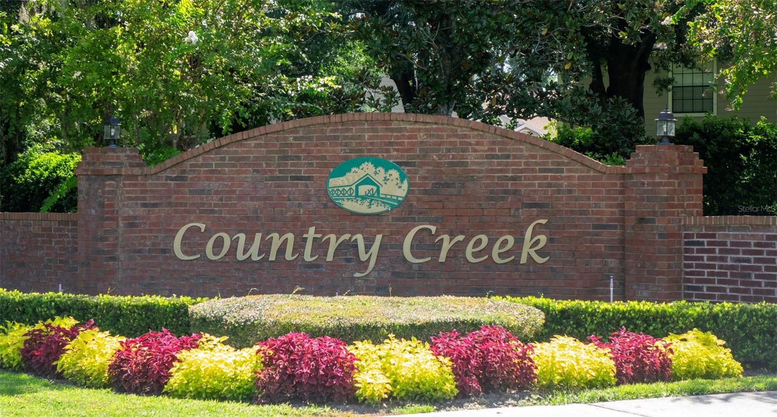 Image 42 of 59 For 676 Oak Hollow Way