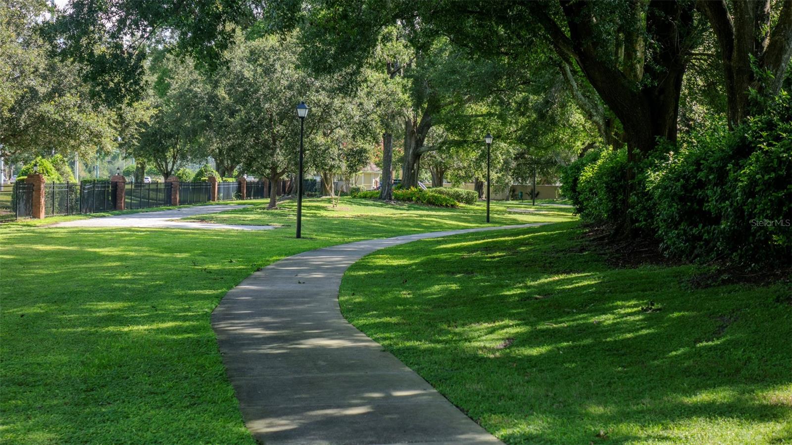 Image 56 of 59 For 676 Oak Hollow Way
