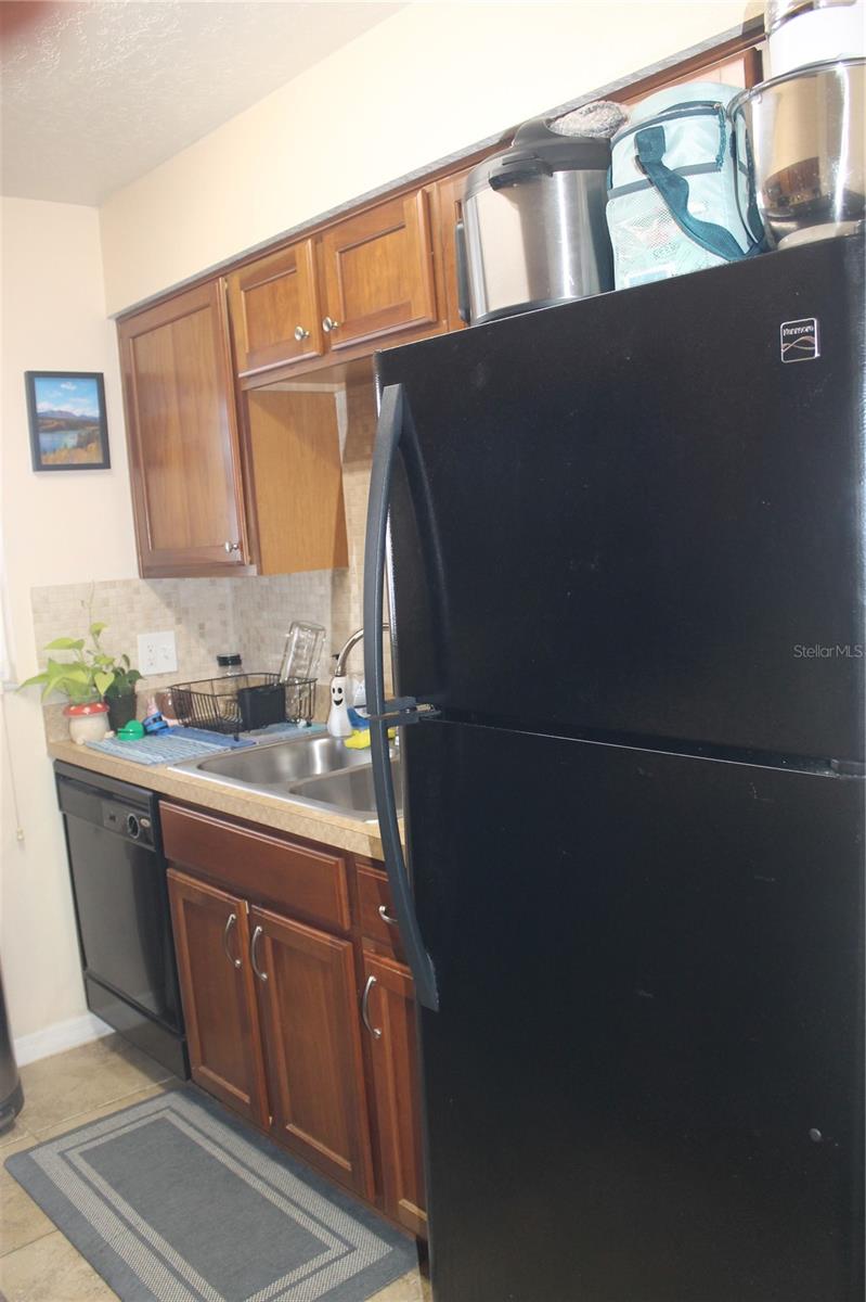 Image 7 of 22 For 4960 Tangerine Ave. Unit #4960  N-a