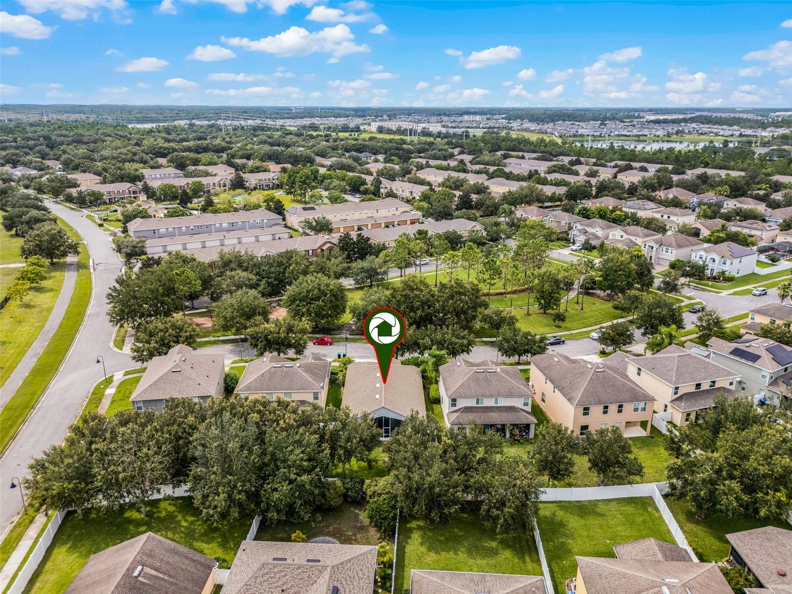 Image 51 of 74 For 9141 Oak Commons Way