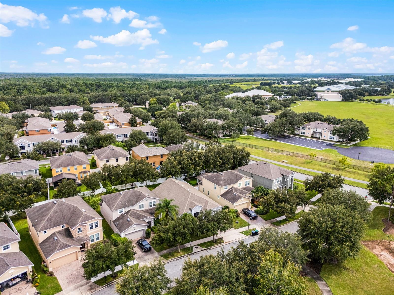 Image 60 of 74 For 9141 Oak Commons Way