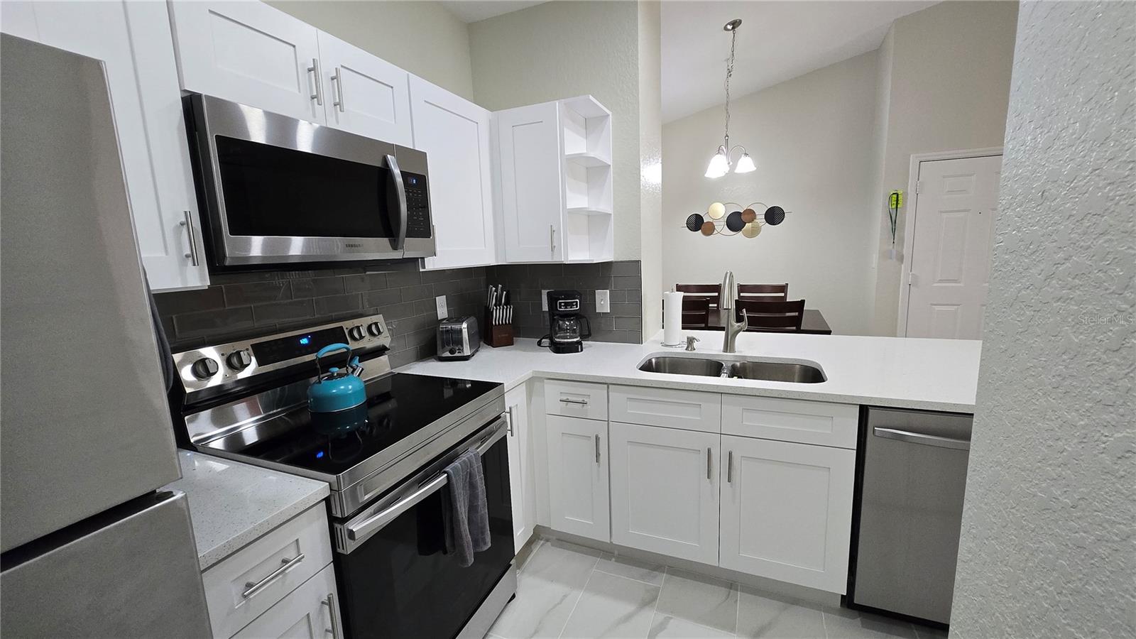 Image 6 of 37 For 8921 Legacy Court 308