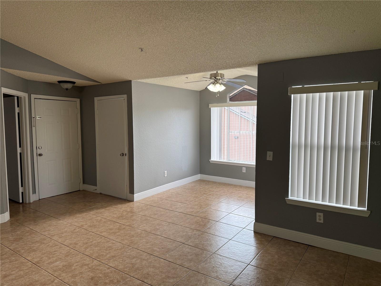 Image 3 of 12 For 2217 Grand Cayman Court 1233