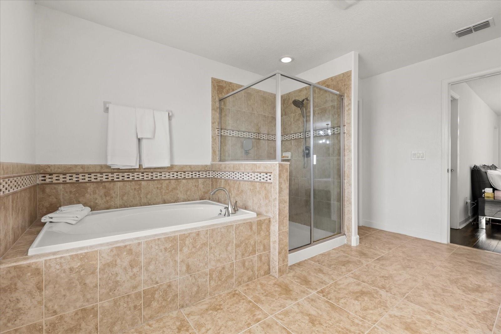 Image 33 of 43 For 3046 Youngford Street