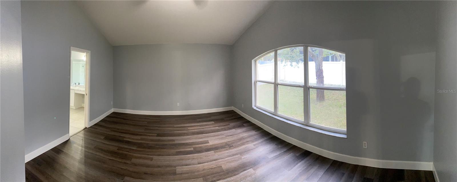 Image 12 of 30 For 15727 Bay Vista Drive