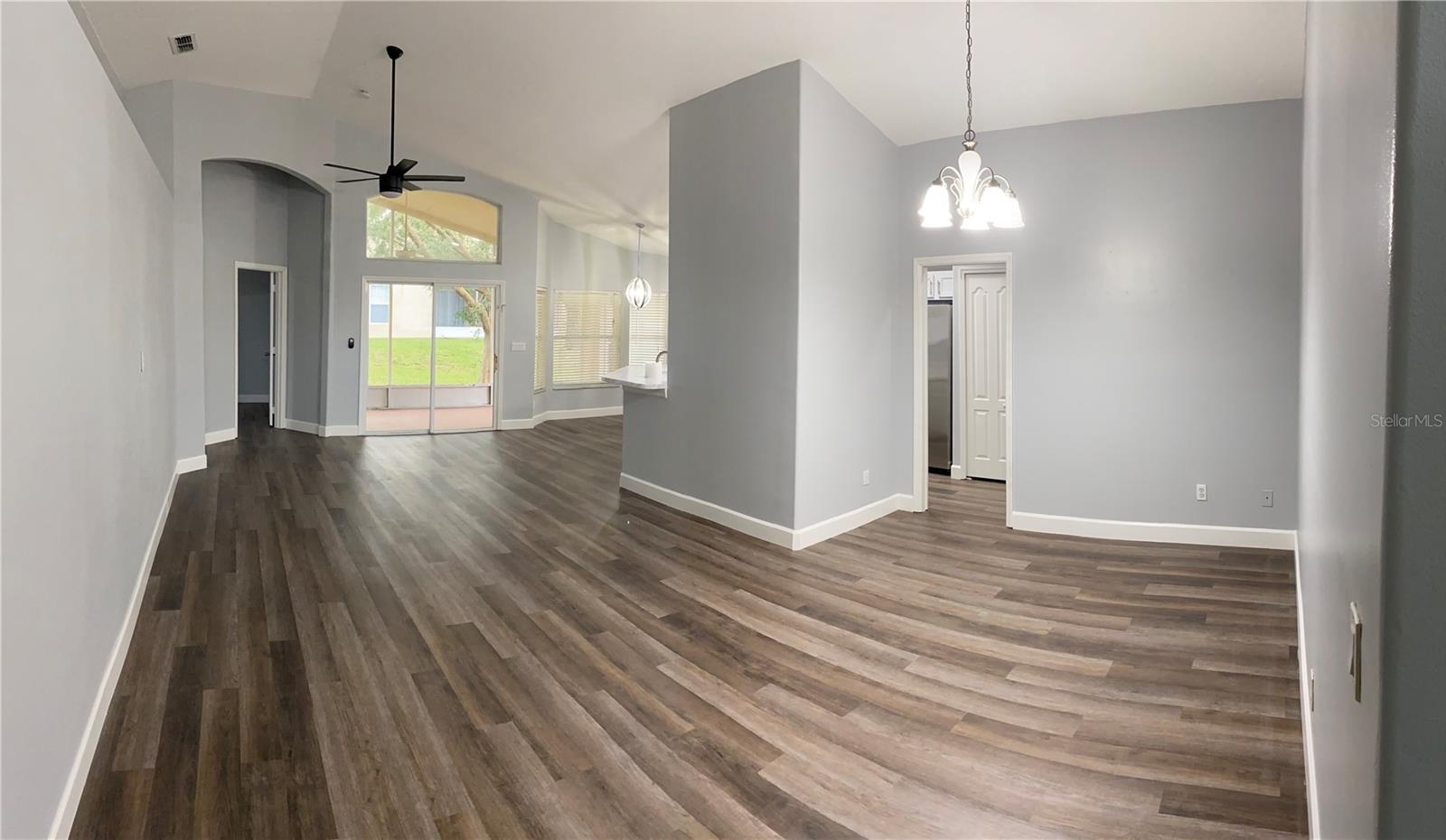 Image 7 of 30 For 15727 Bay Vista Drive