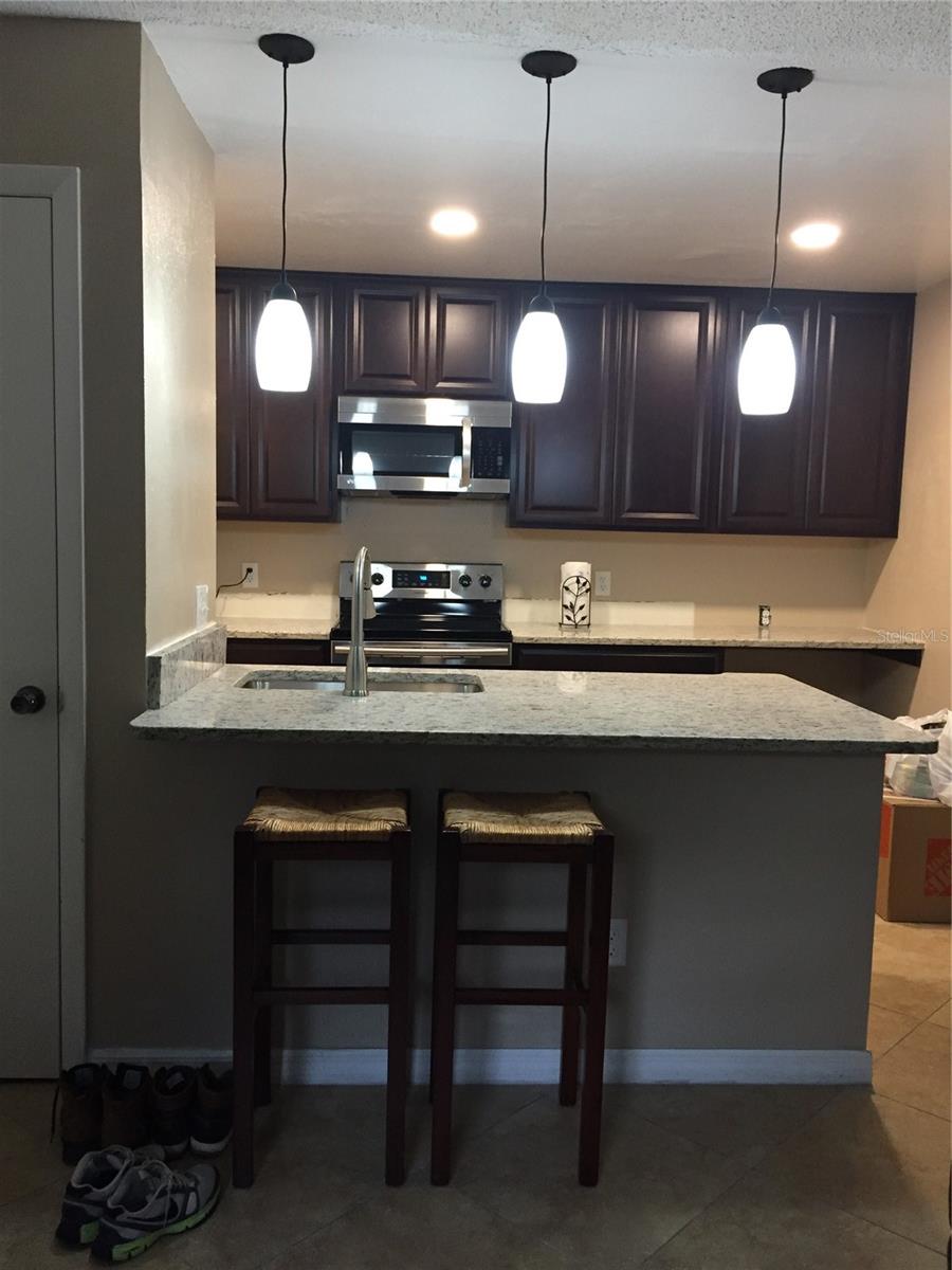 Image 3 of 23 For 4225 Thornbriar Lane 103