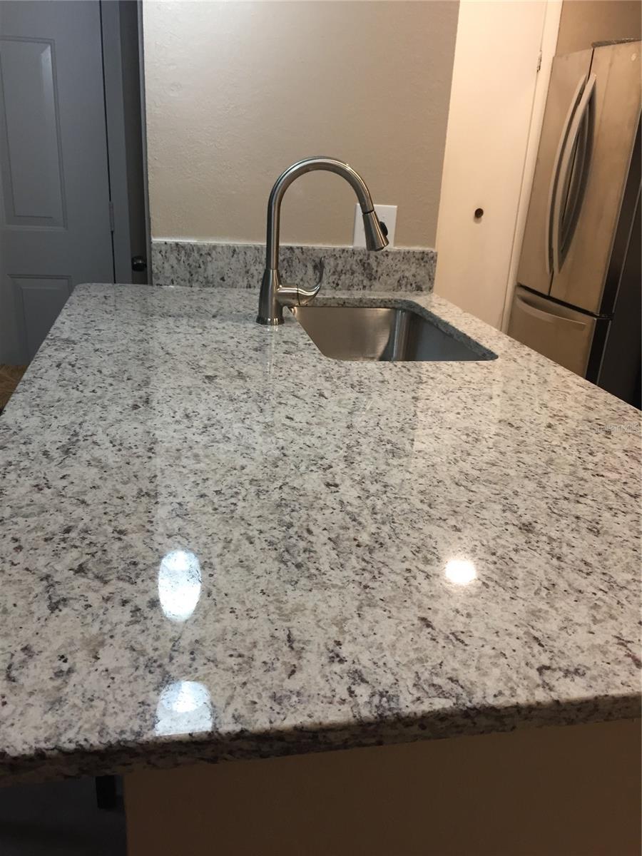 Image 5 of 23 For 4225 Thornbriar Lane 103