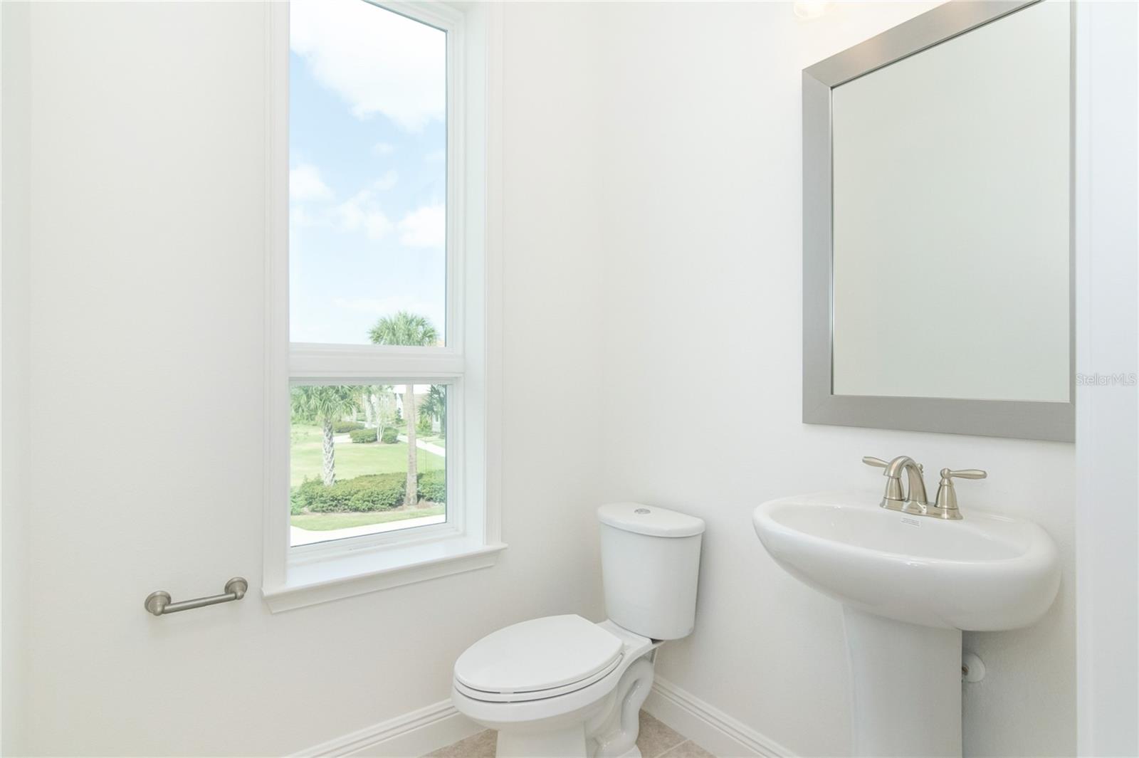 Image 17 of 22 For 13557 Larkton Lane