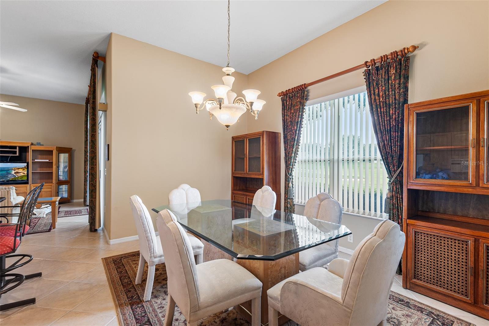 Image 10 of 41 For 2817 Falcon Ridge