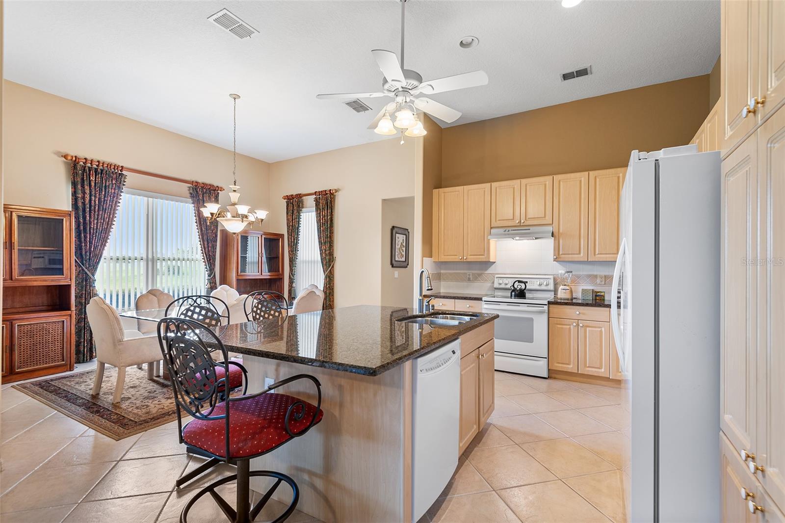 Image 16 of 41 For 2817 Falcon Ridge