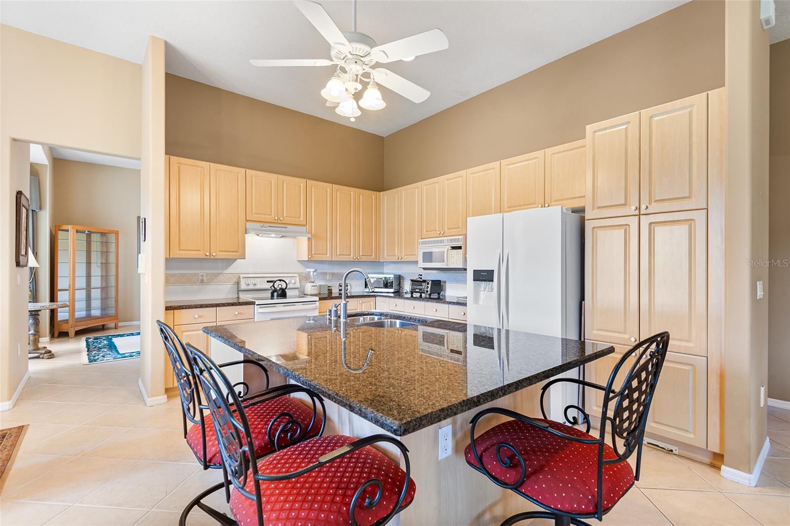 Image 18 of 41 For 2817 Falcon Ridge