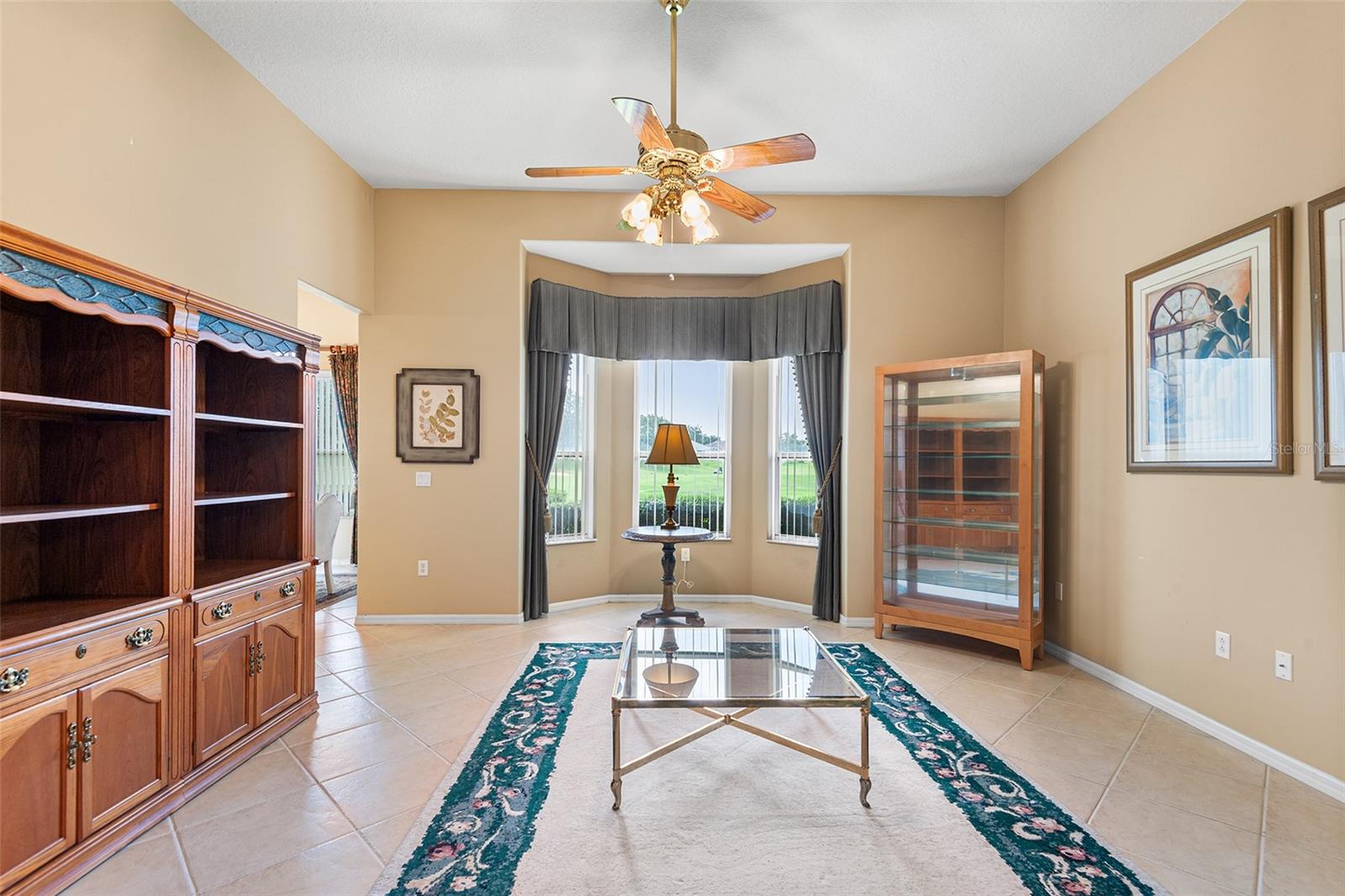 Image 6 of 41 For 2817 Falcon Ridge