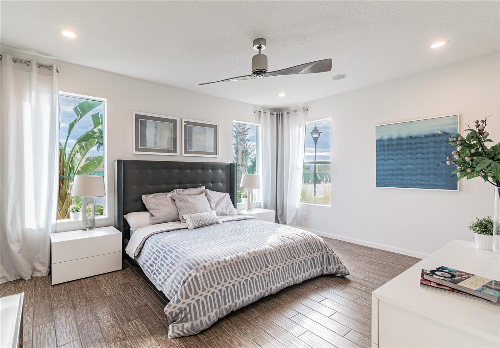 Image 25 of 63 For 3881 Sonoma Boulevard