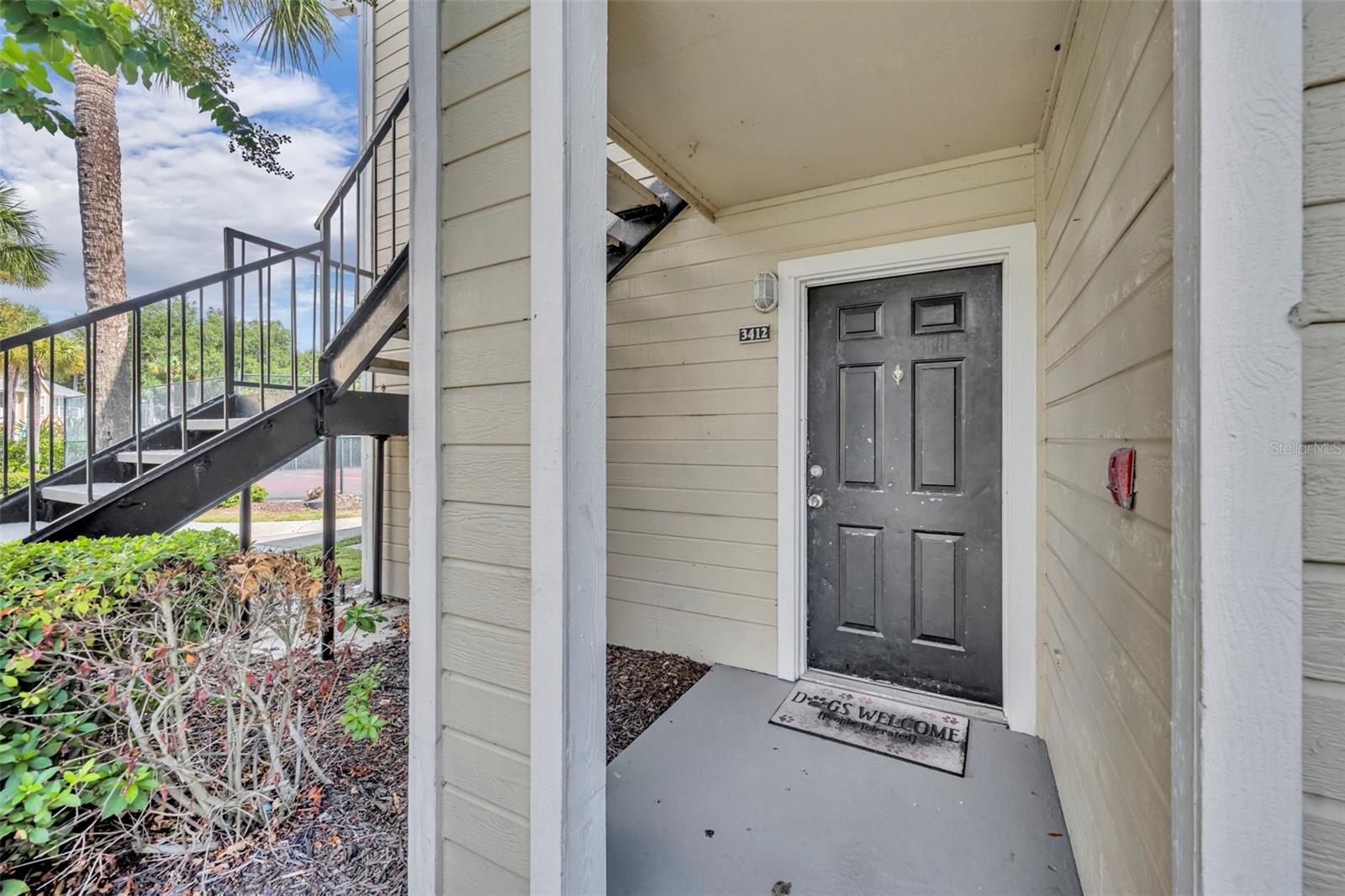 Image 2 of 13 For 1049 S Hiawassee Rd  3412