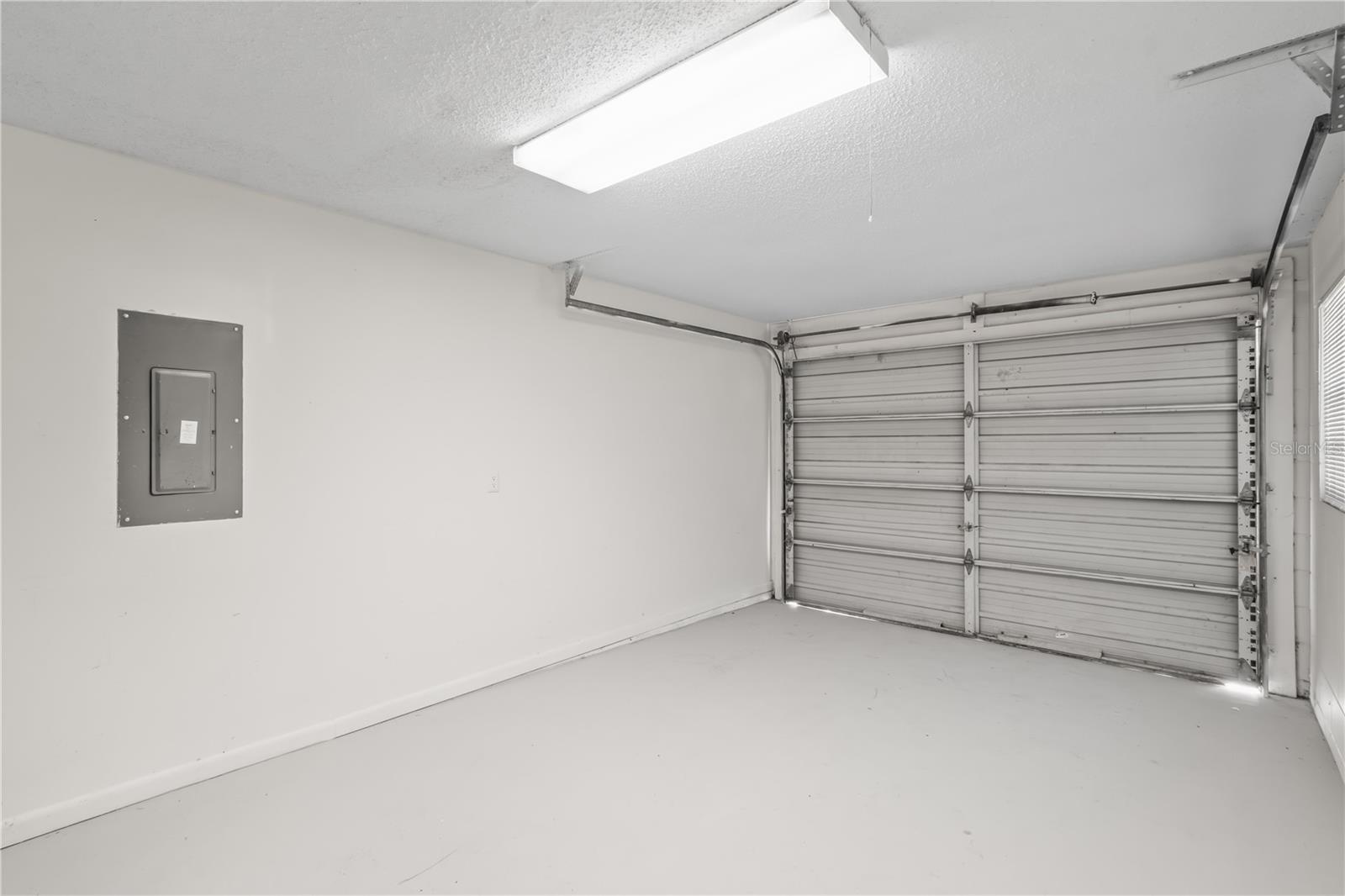 Image 26 of 33 For 3571 22nd Avenue