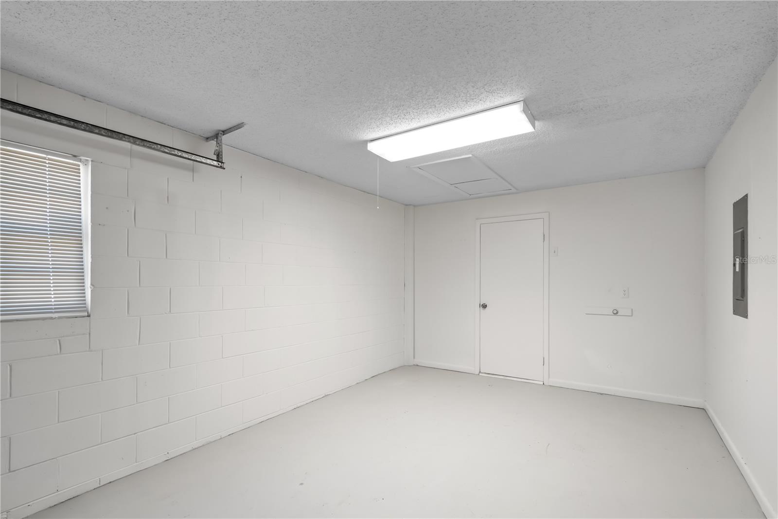 Image 27 of 33 For 3571 22nd Avenue