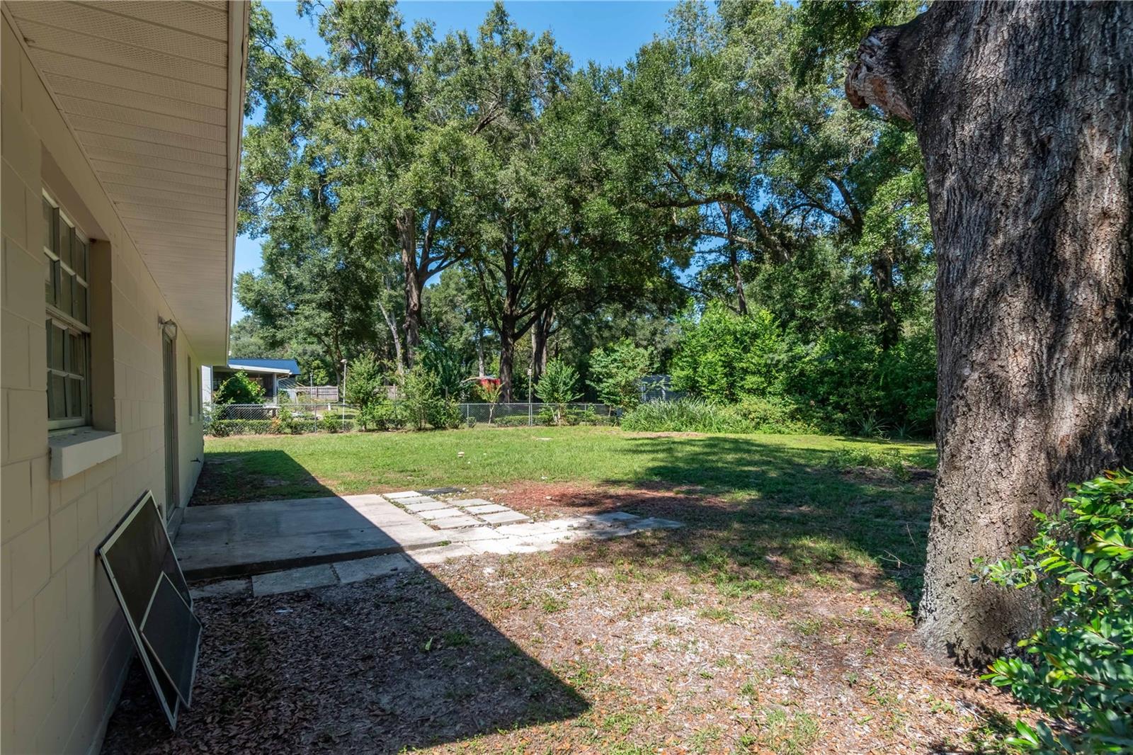 Image 28 of 33 For 3571 22nd Avenue