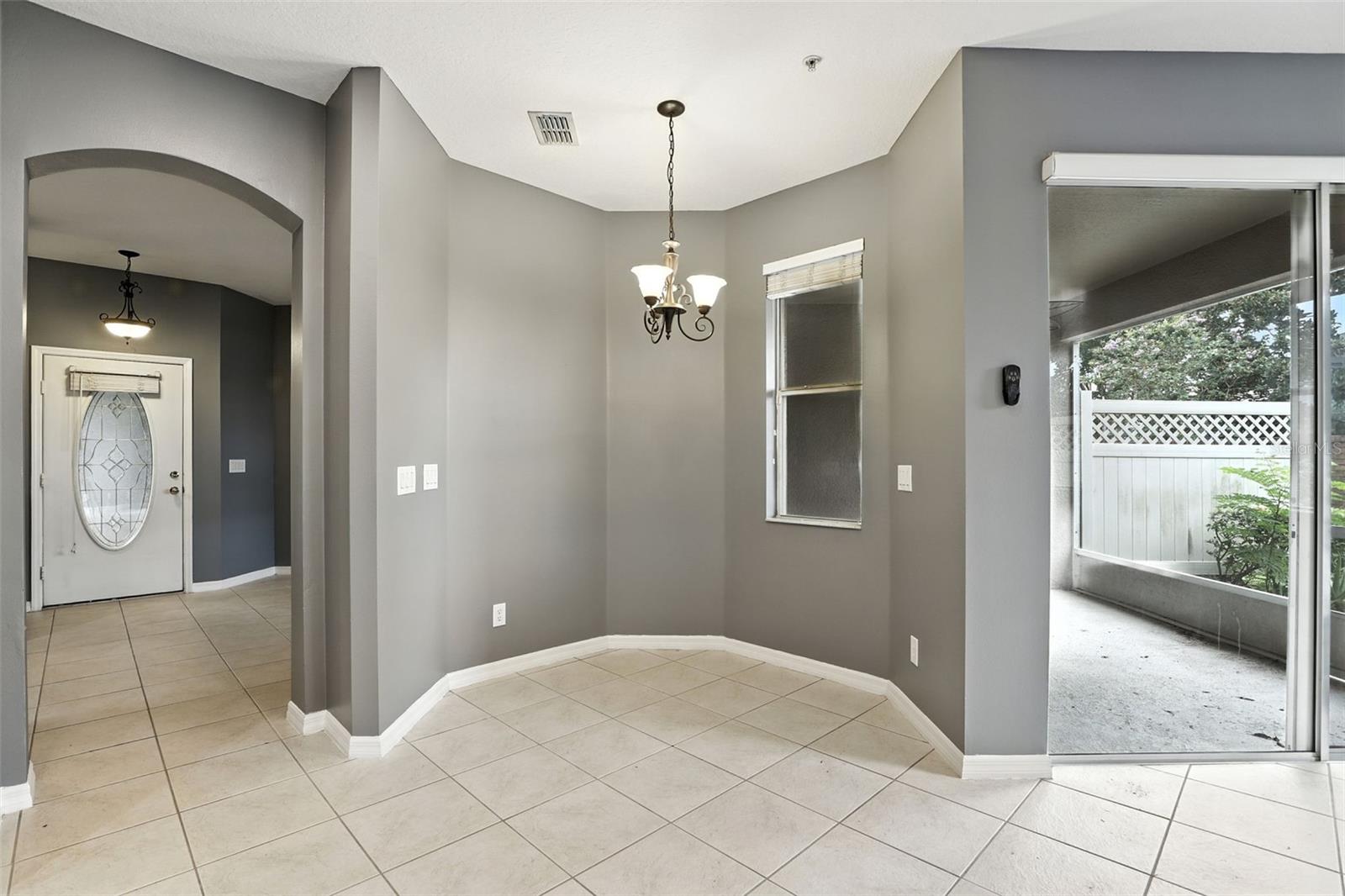 Image 19 of 38 For 585 Cruz Bay Circle