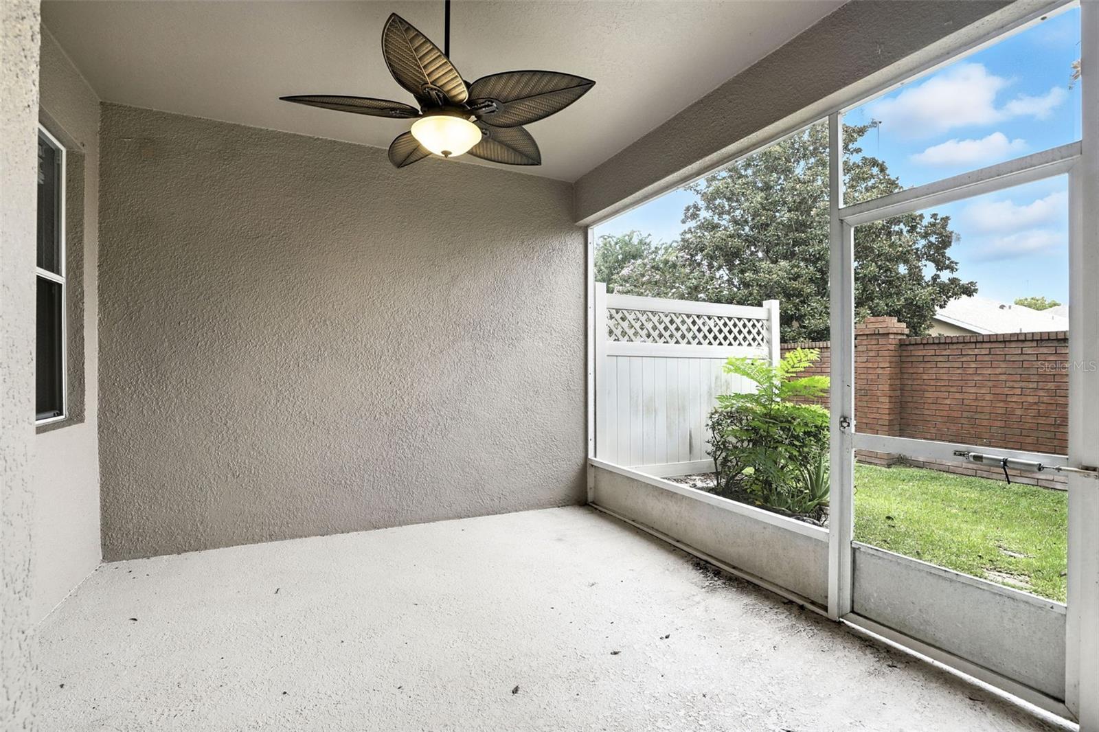 Image 31 of 38 For 585 Cruz Bay Circle