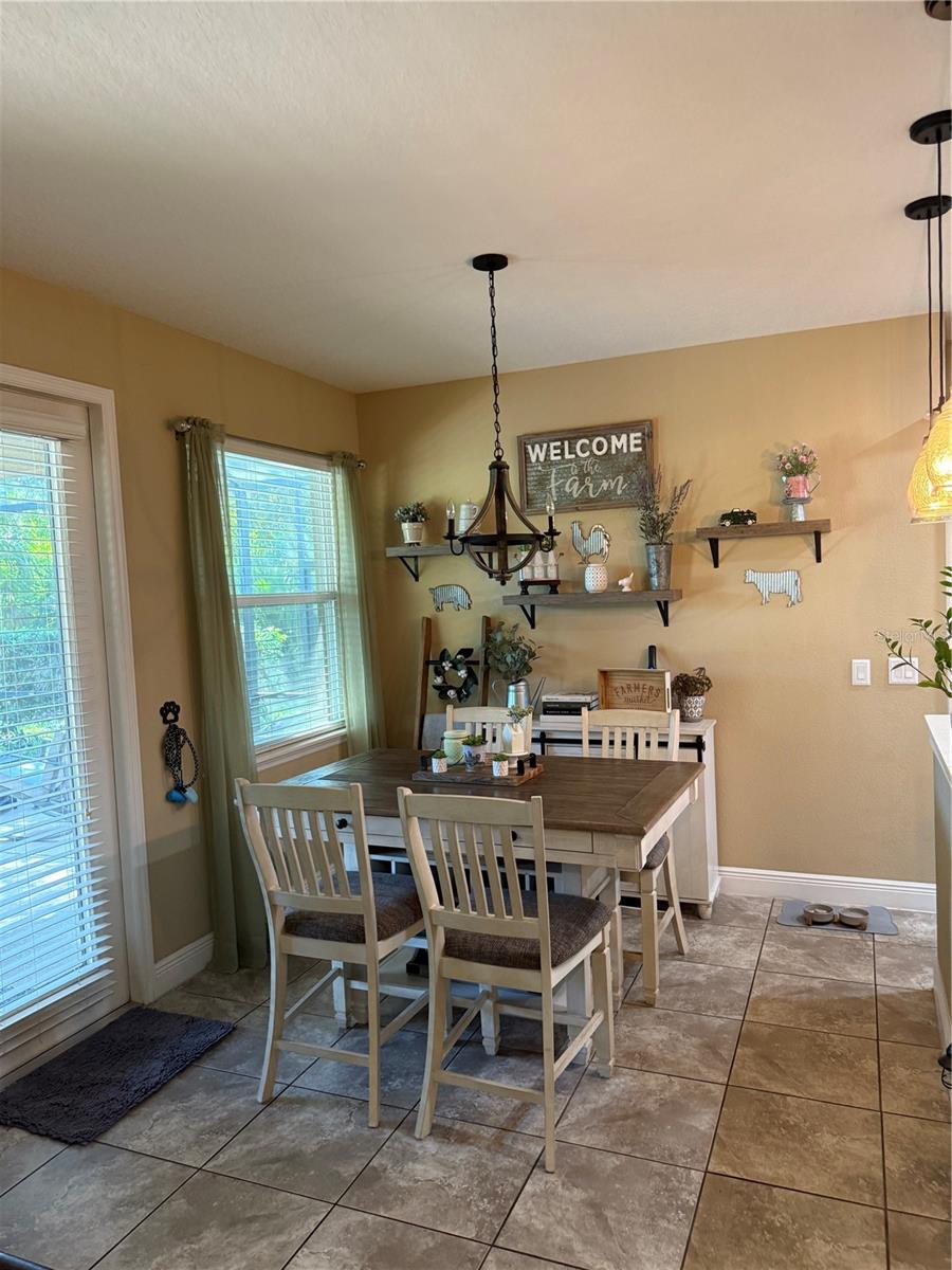 Image 12 of 41 For 5001 Cluster Oak Cove