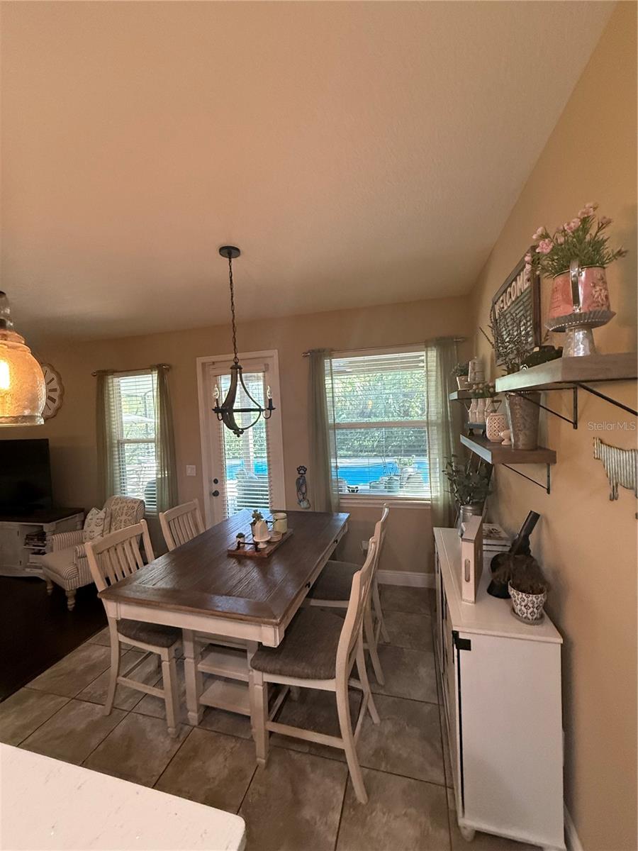 Image 13 of 41 For 5001 Cluster Oak Cove