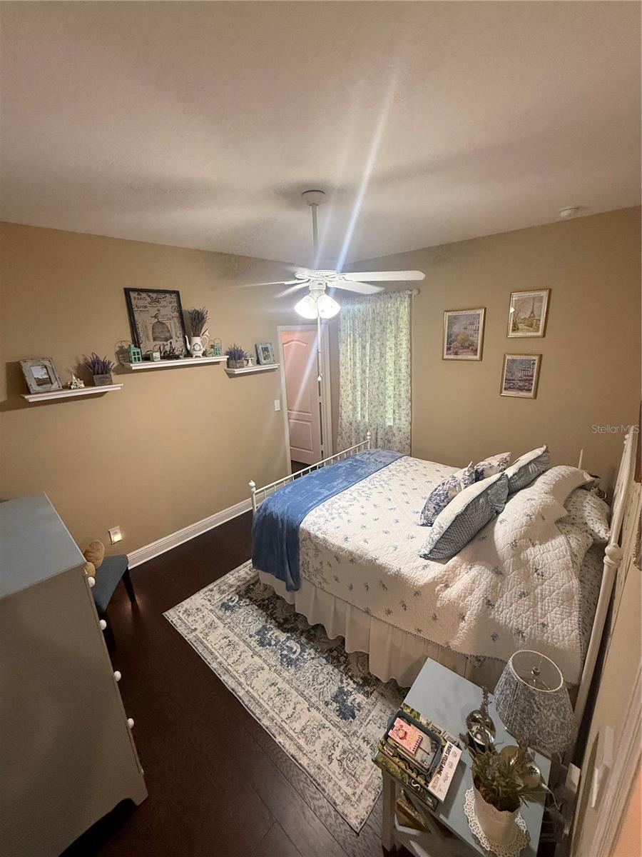 Image 7 of 41 For 5001 Cluster Oak Cove