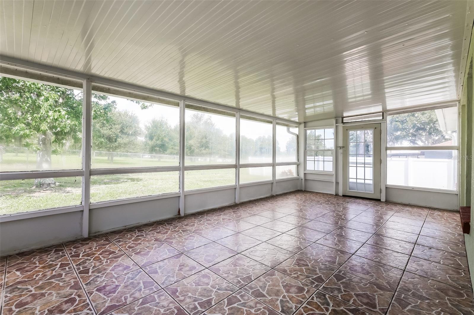 Image 11 of 21 For 7892 Sugar Pine Boulevard