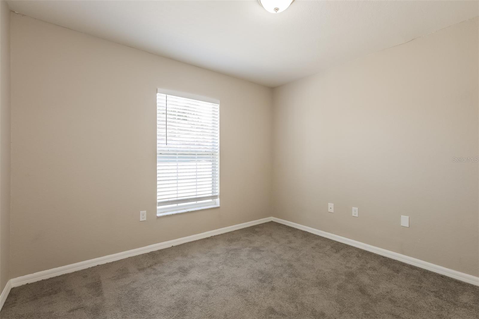 Image 16 of 21 For 7892 Sugar Pine Boulevard