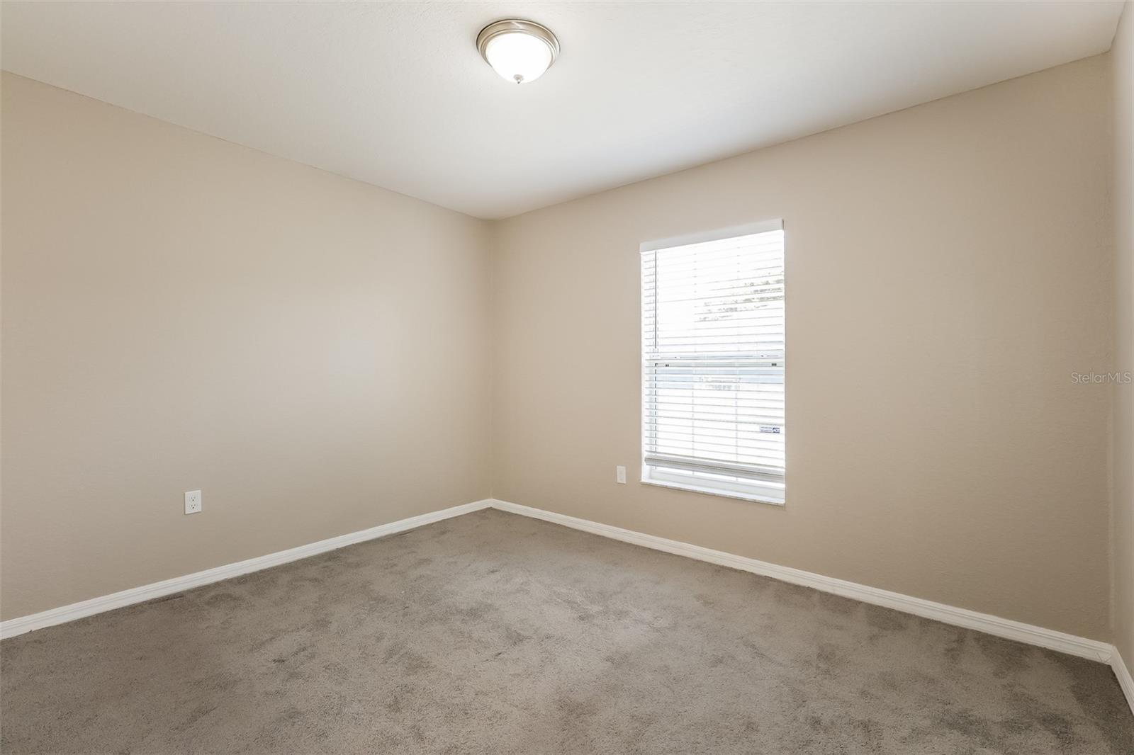 Image 17 of 21 For 7892 Sugar Pine Boulevard