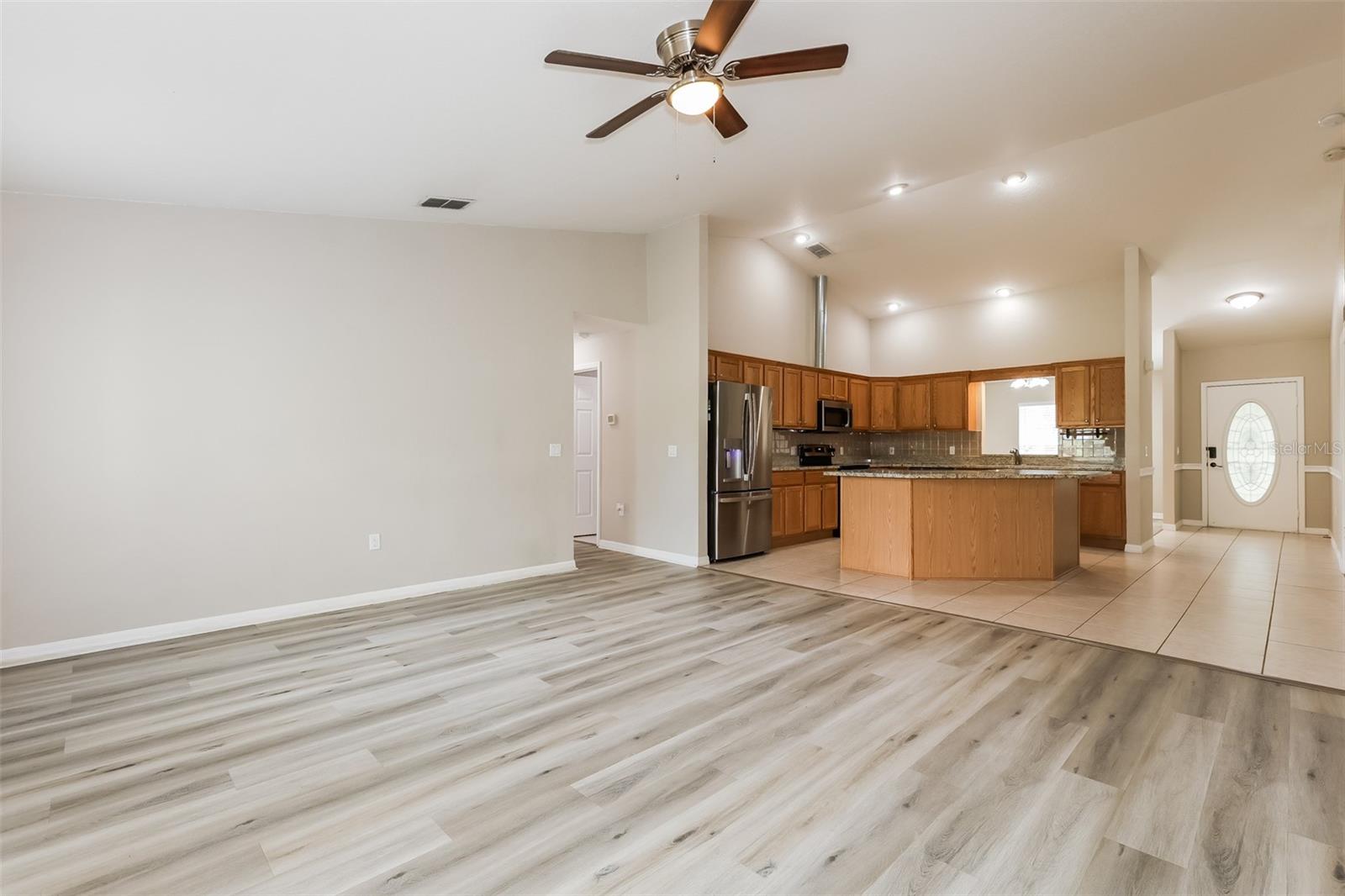 Image 4 of 21 For 7892 Sugar Pine Boulevard