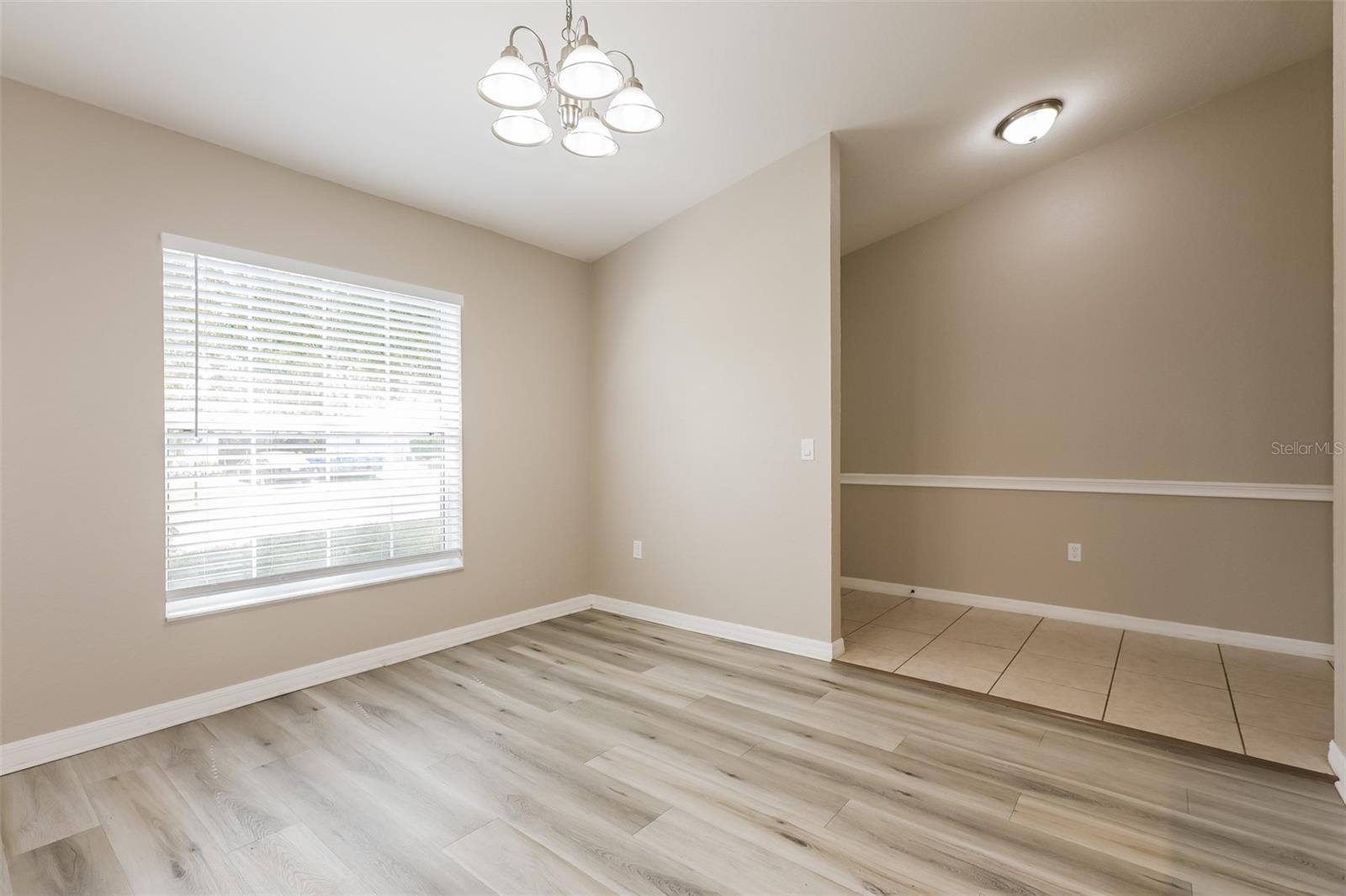 Image 5 of 21 For 7892 Sugar Pine Boulevard