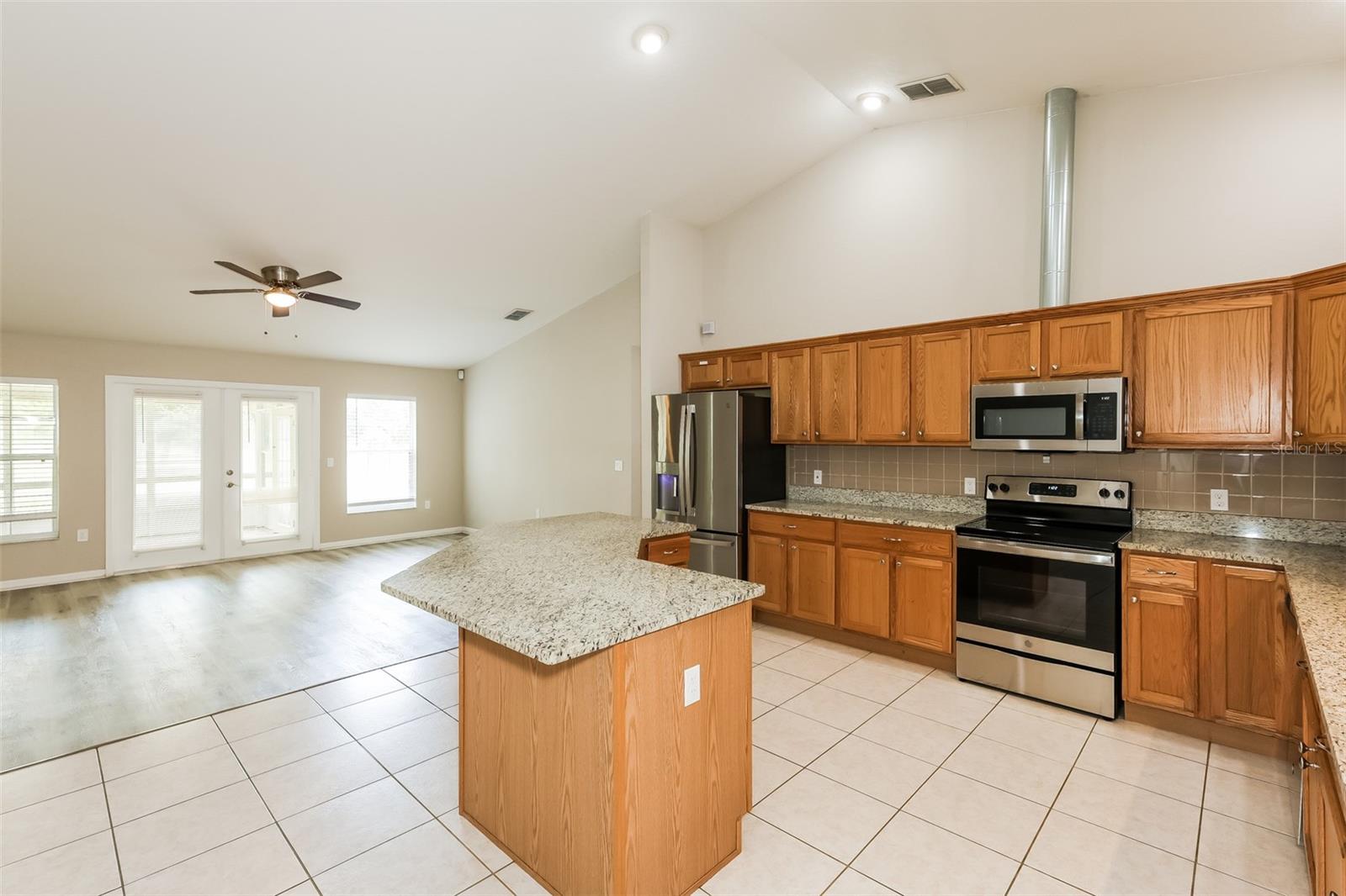 Image 6 of 21 For 7892 Sugar Pine Boulevard