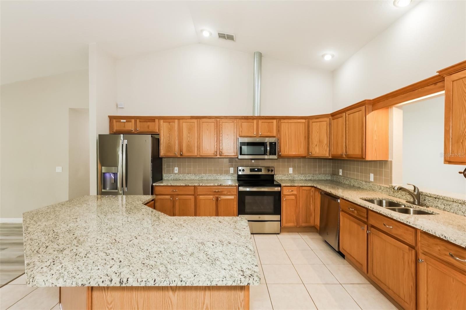 Image 8 of 21 For 7892 Sugar Pine Boulevard