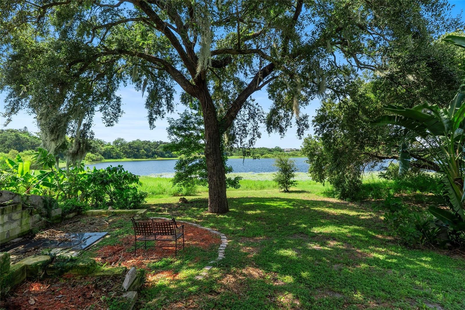 Image 21 of 23 For 238 Lake Drive