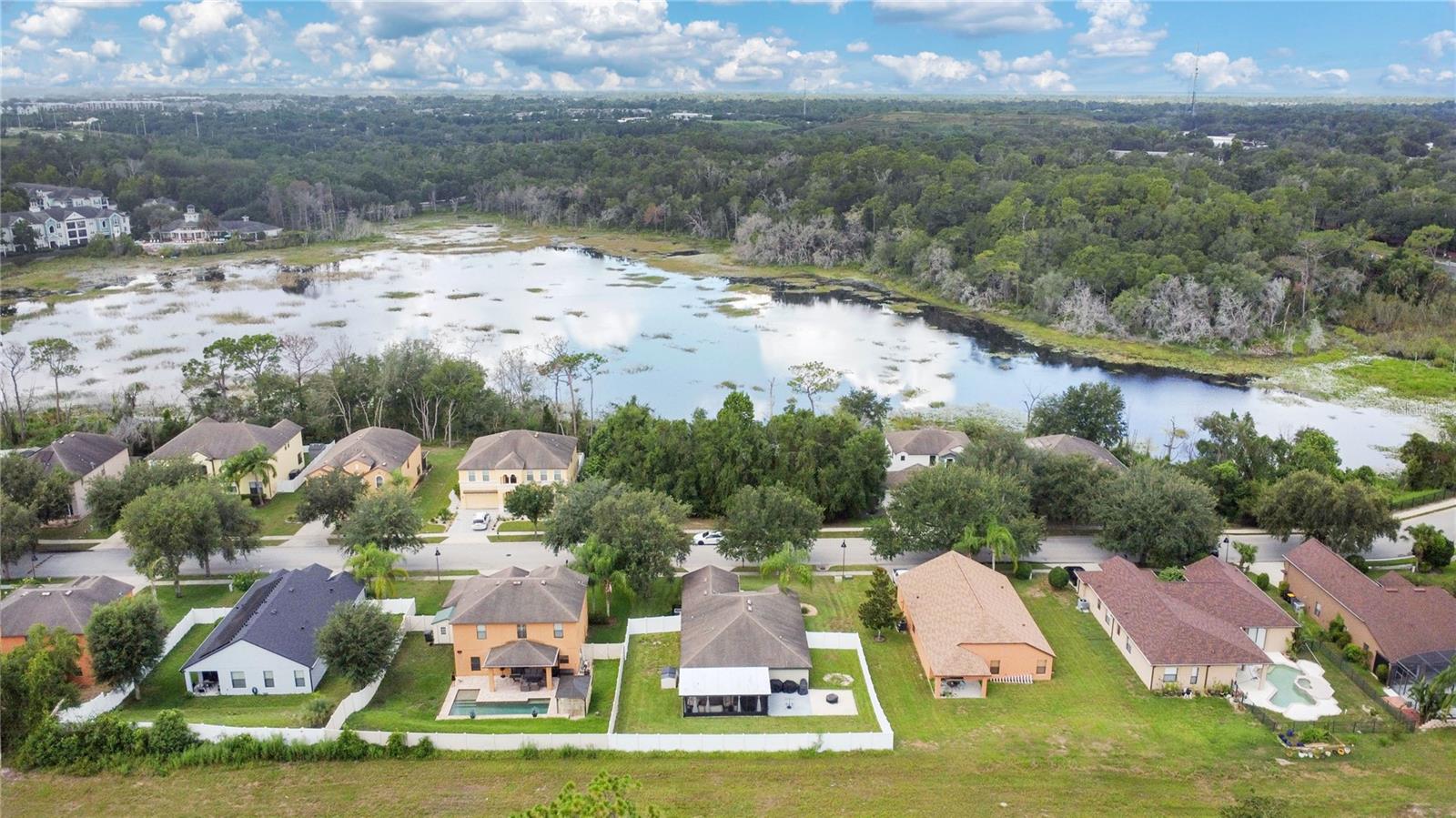 Image 12 of 36 For 1763 Waterside Oaks Drive