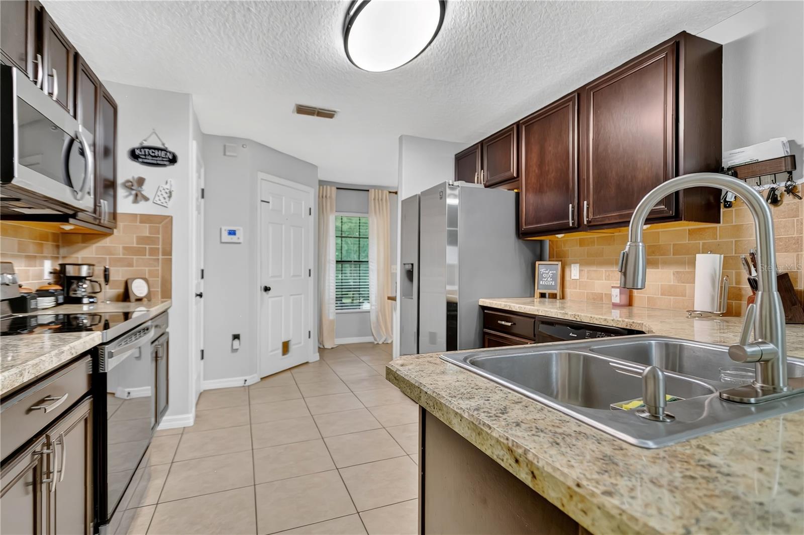 Image 7 of 36 For 1763 Waterside Oaks Drive