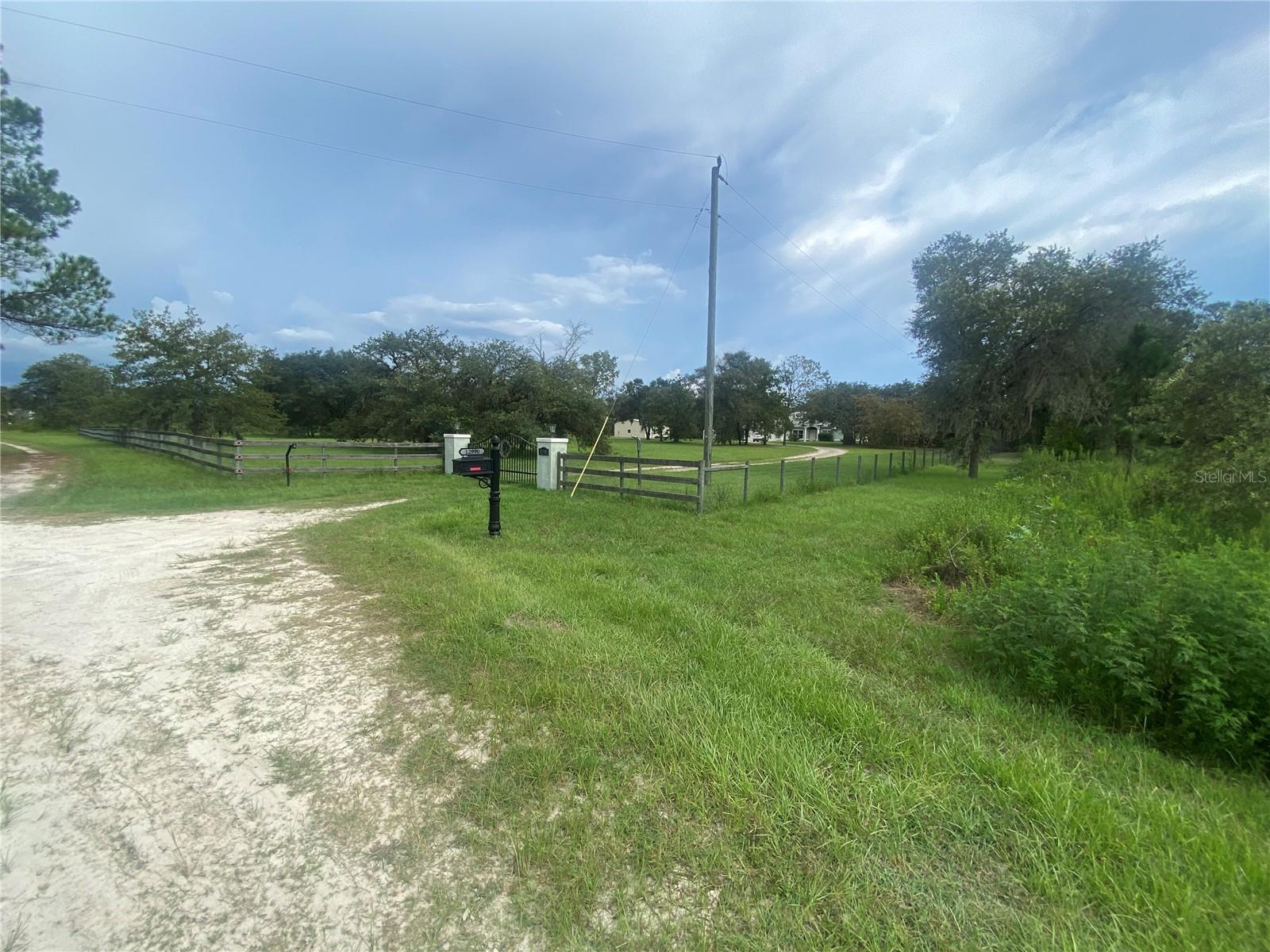 Image 4 of 7 For Star Drive N