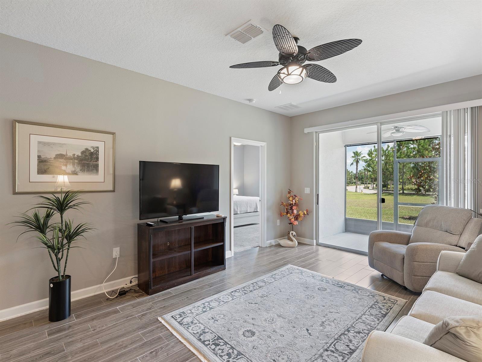 Image 13 of 43 For 3521 Belland Circle B