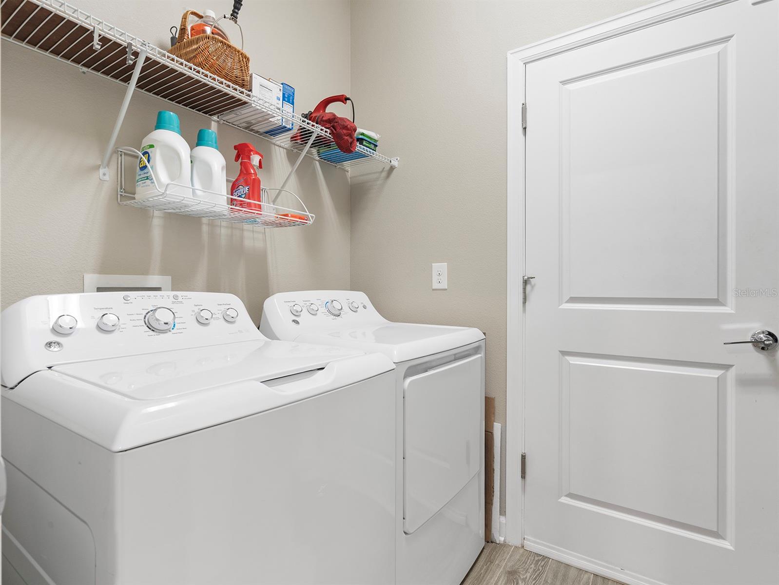 Image 22 of 43 For 3521 Belland Circle B