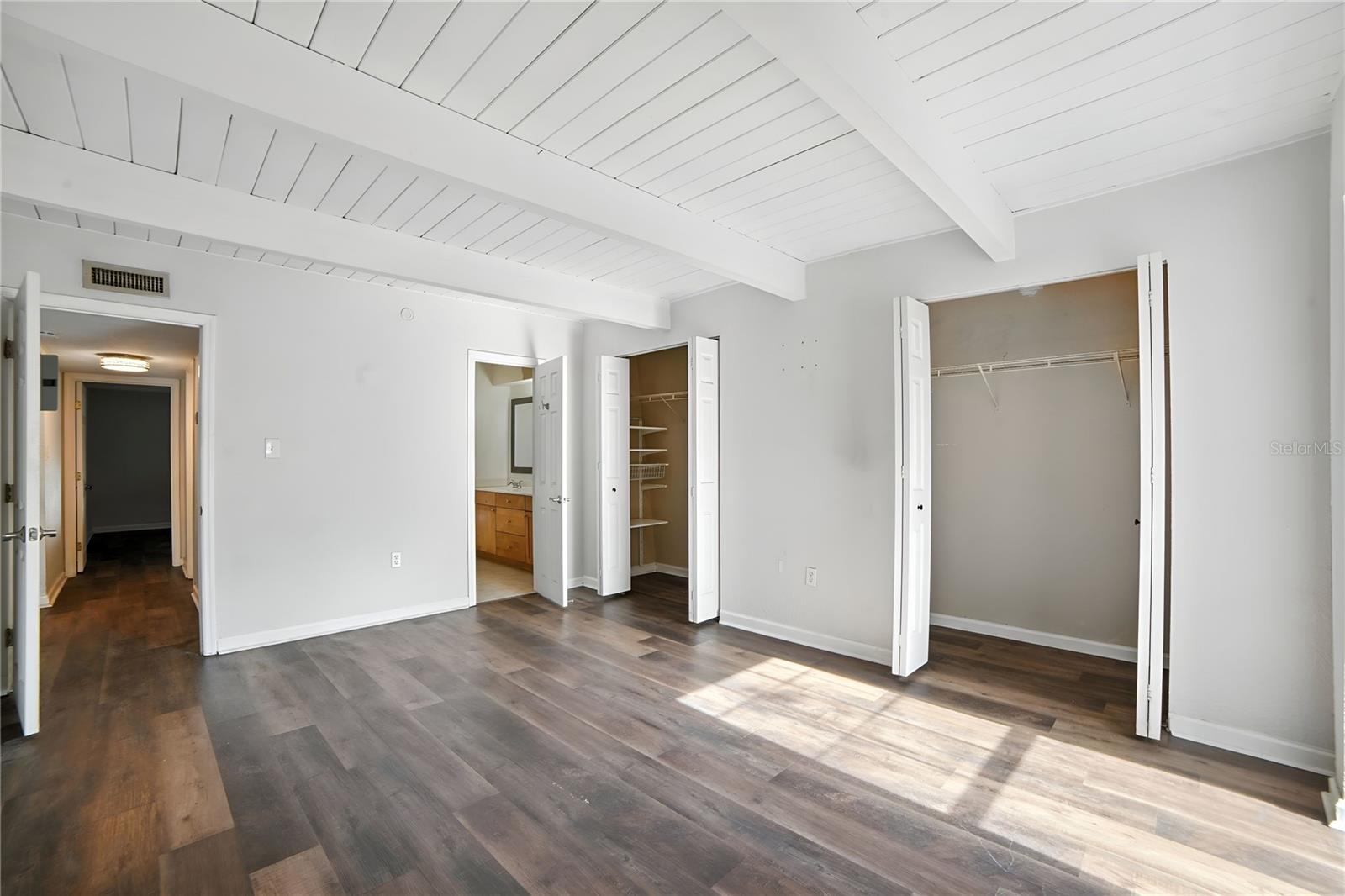 Image 10 of 28 For 772 Michigan Street 72