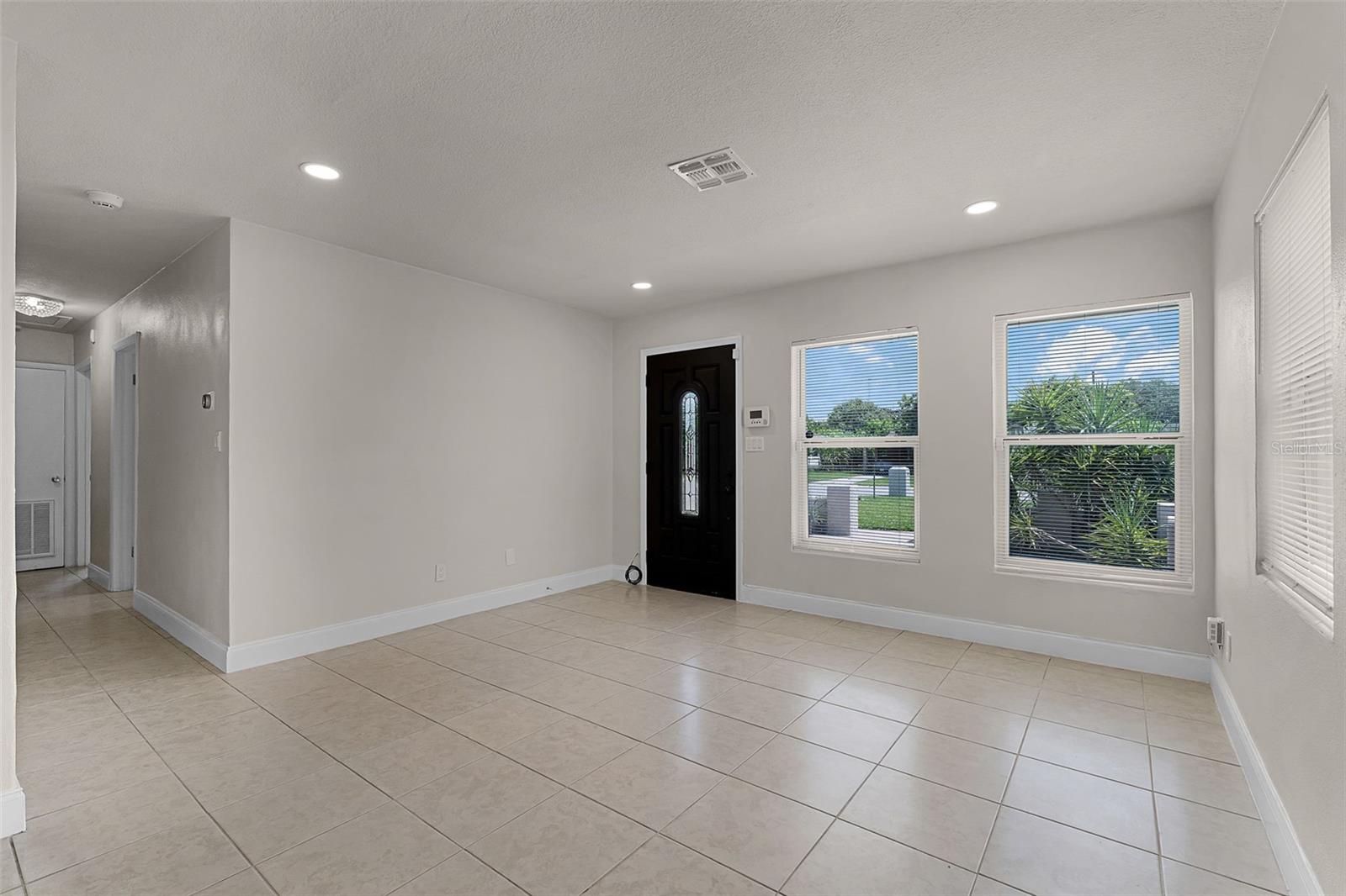 Image 12 of 25 For 4821 Anzio Street