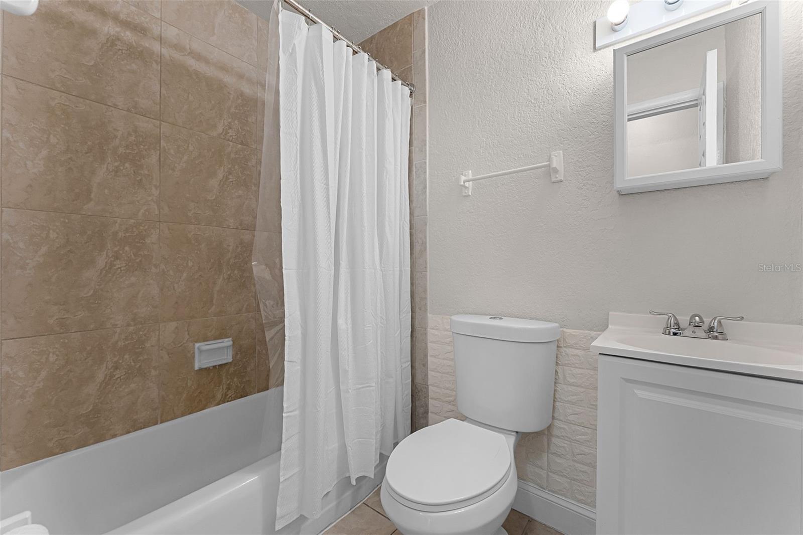 Image 17 of 25 For 4821 Anzio Street