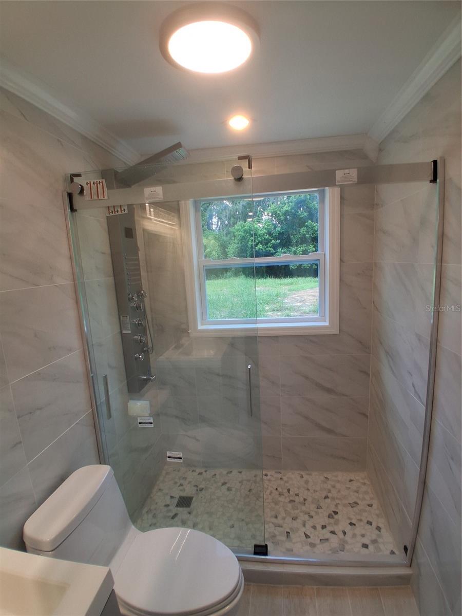 Image 8 of 28 For 342 Hibiscus Drive