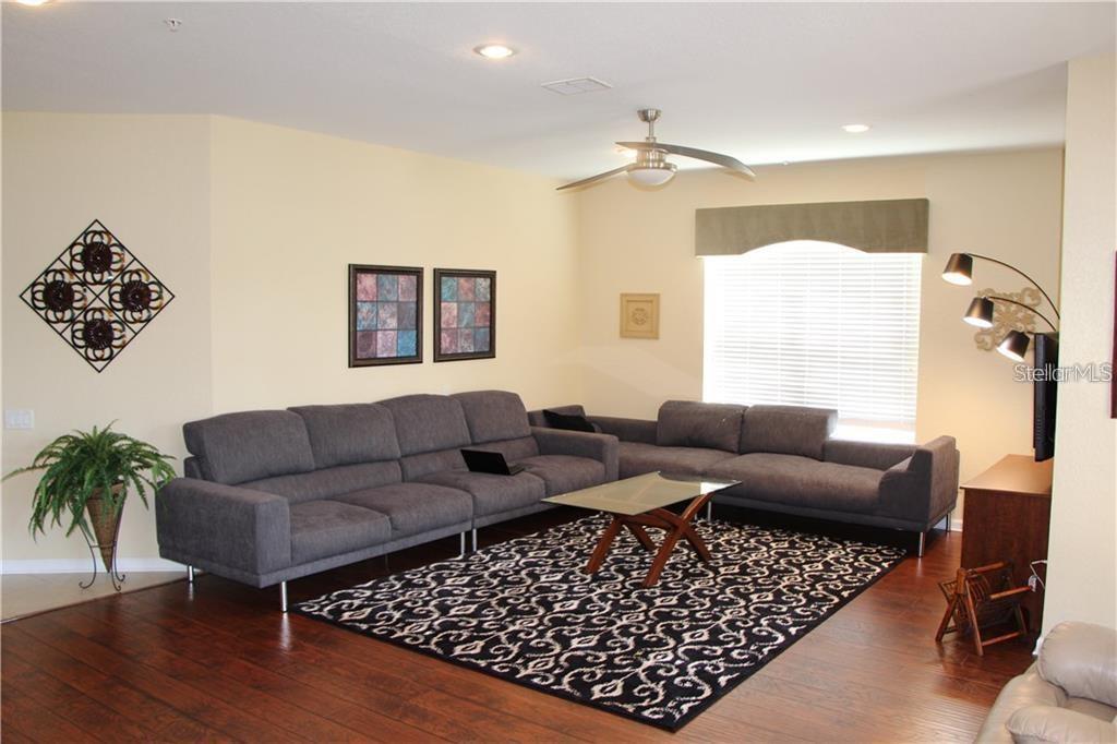 Details for 5012 Shoreway Loop 10407, ORLANDO, FL 32819