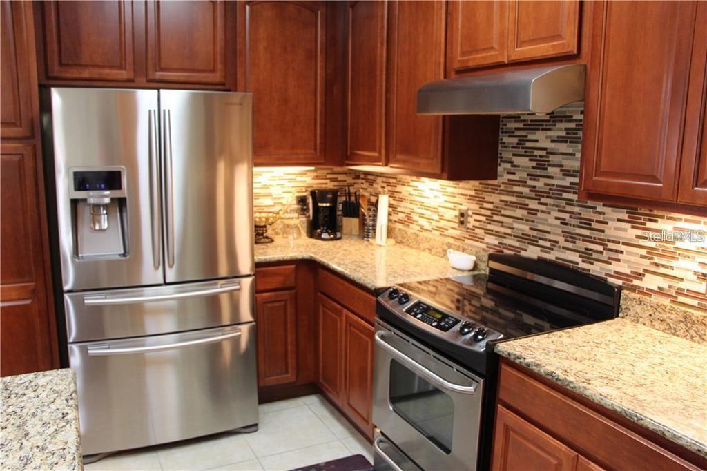 Image 11 of 36 For 5012 Shoreway Loop 10407