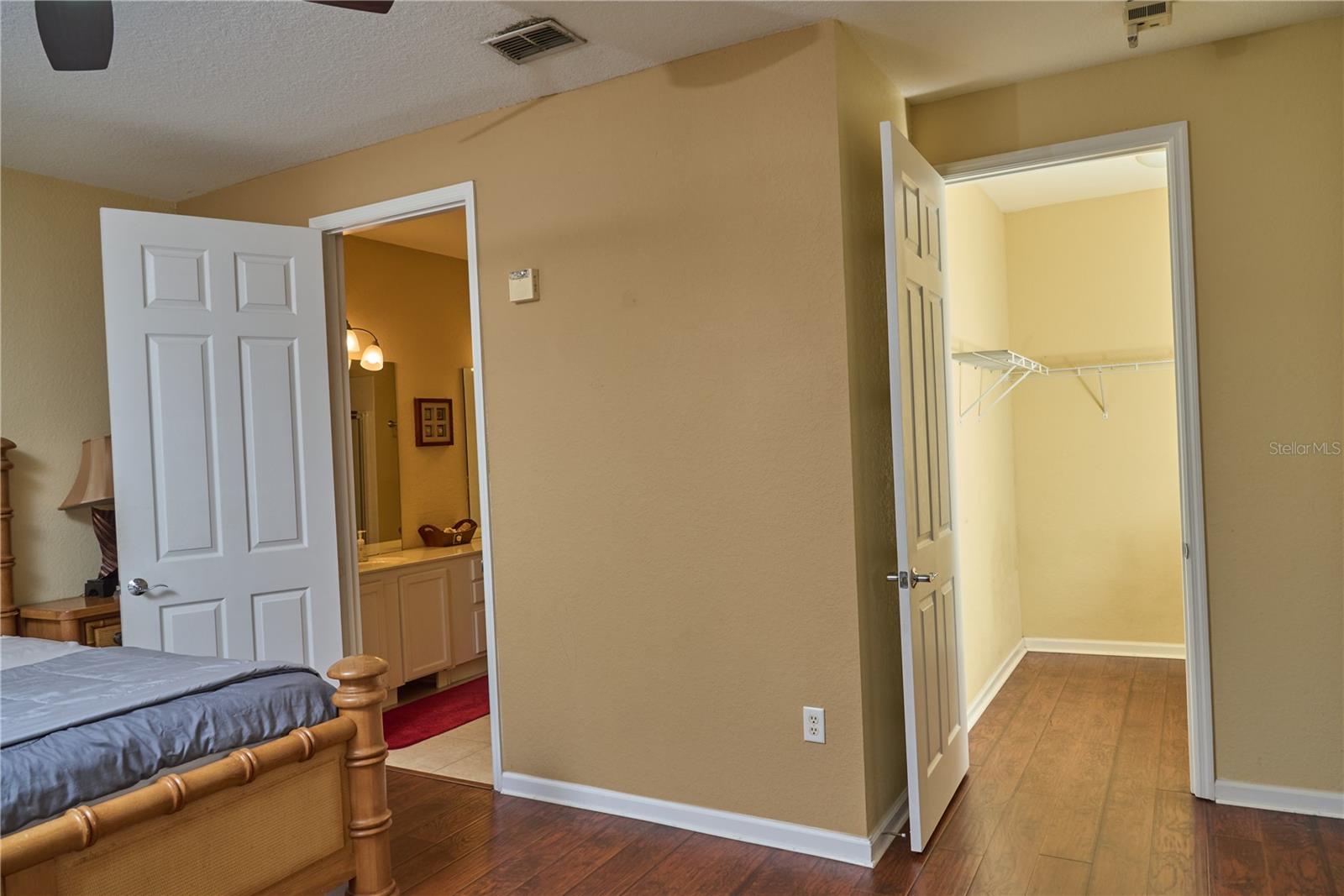 Image 18 of 36 For 5012 Shoreway Loop 10407