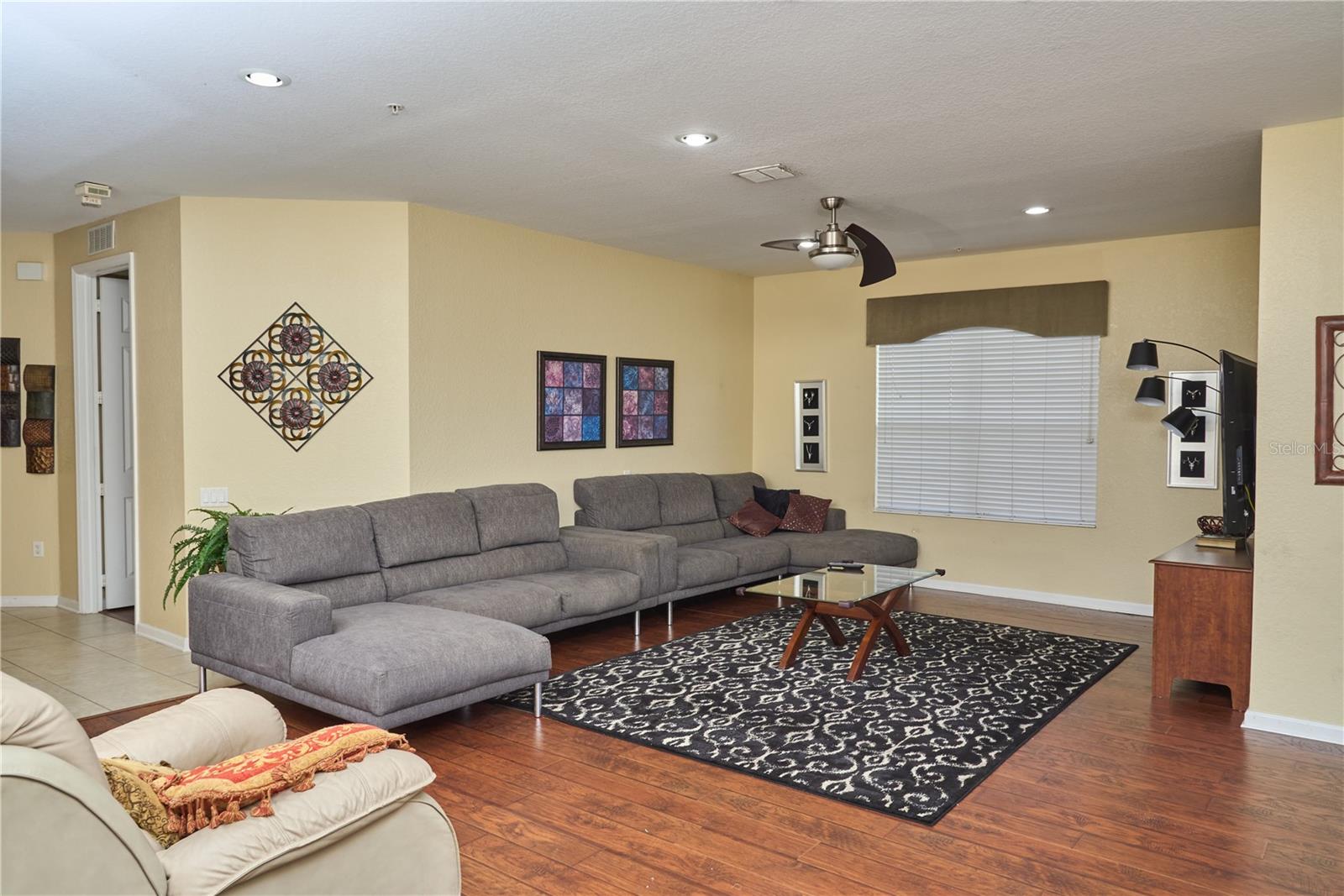 Image 6 of 36 For 5012 Shoreway Loop 10407